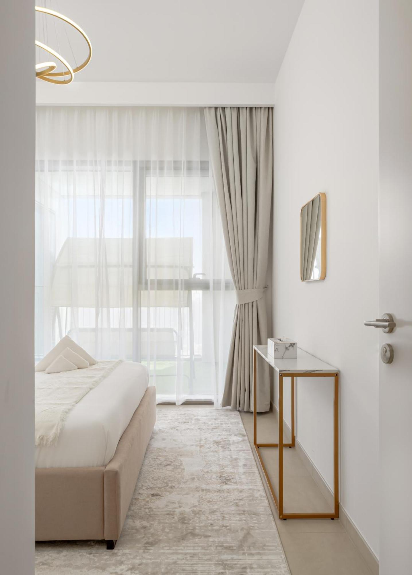 Burj View, Mall Walk, Big Pool Burj View Apartamento Dubai
