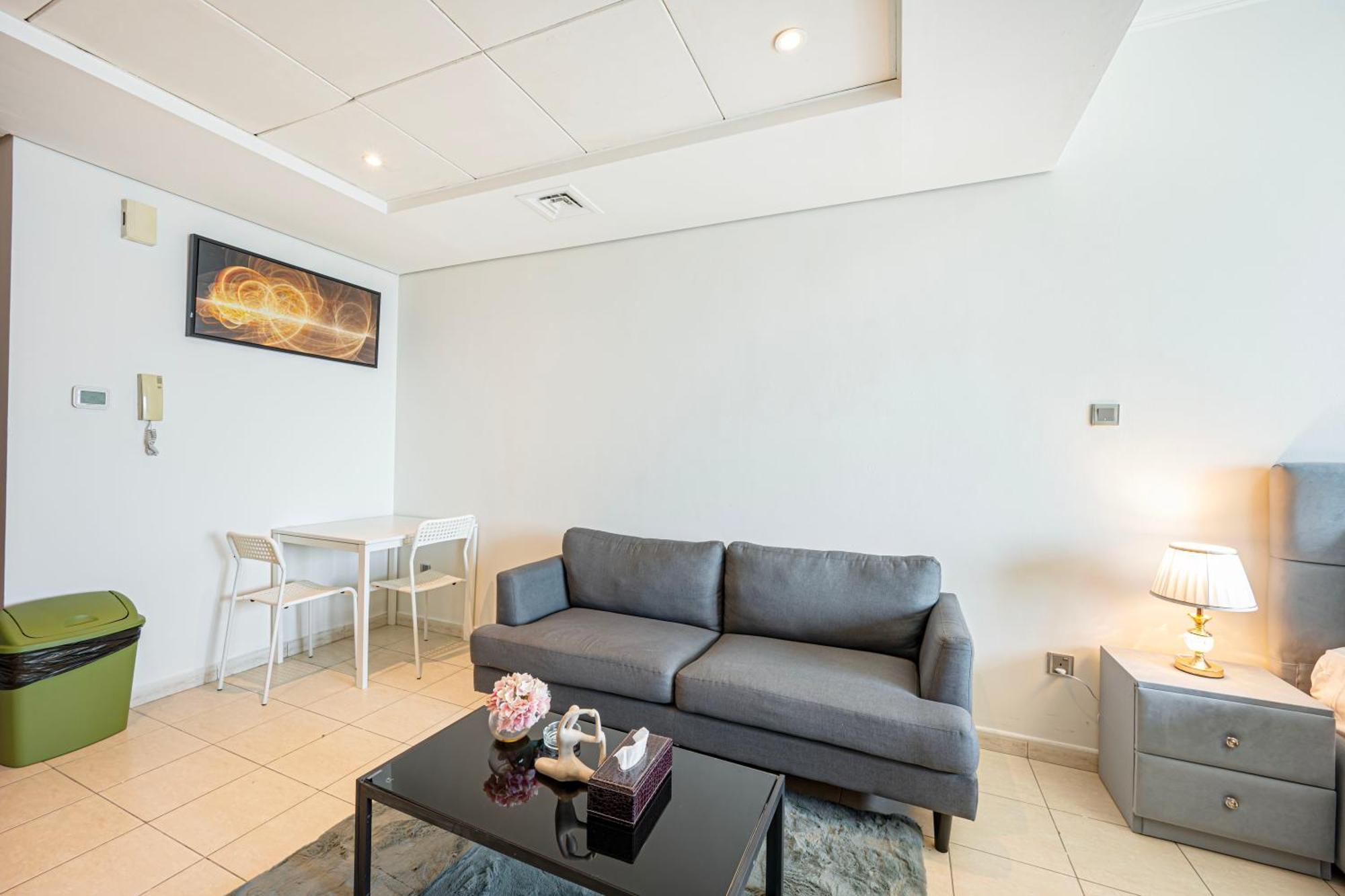 Splendid Close To Jbr Apartament