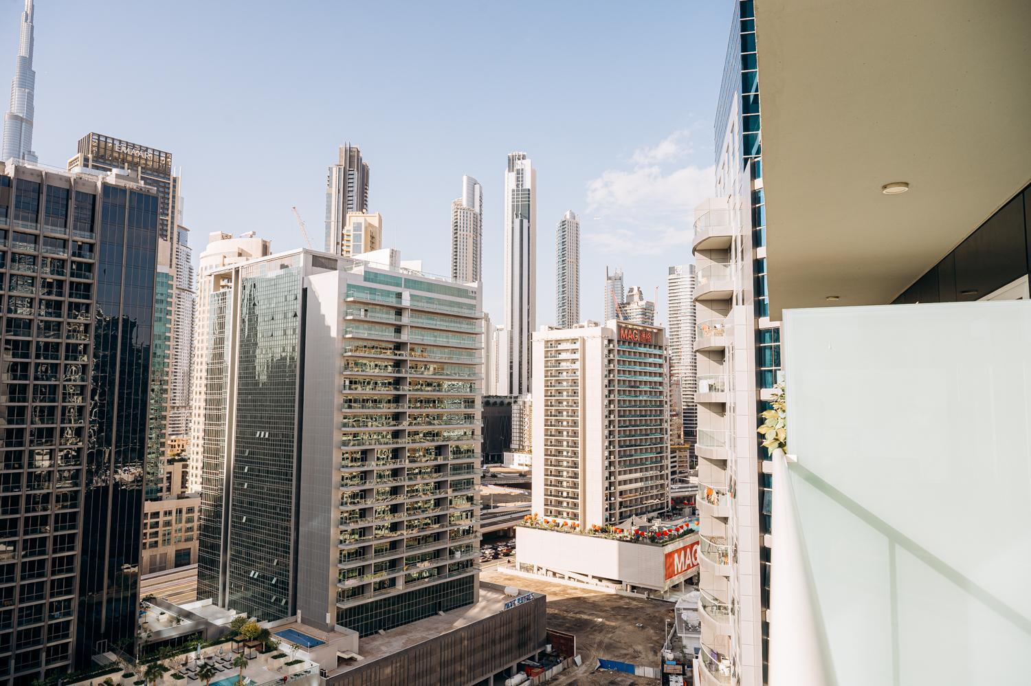 Available For 4 People 1br Near Burj Khalifa *