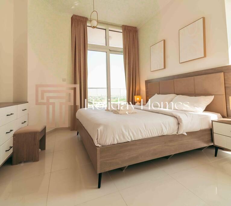 Brand New Modern One Bed Luxury Dubaï