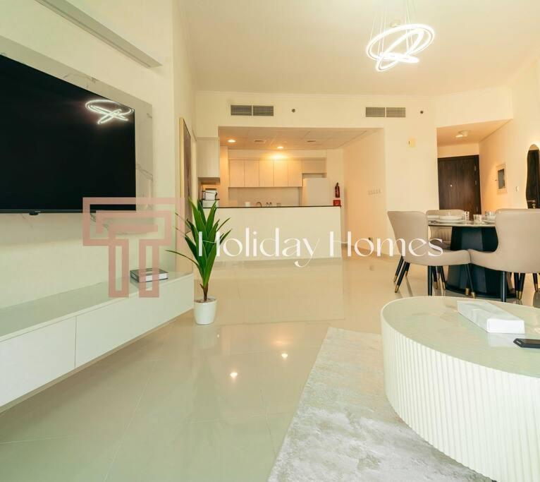 Brand New Modern One Bed Luxury Appartement