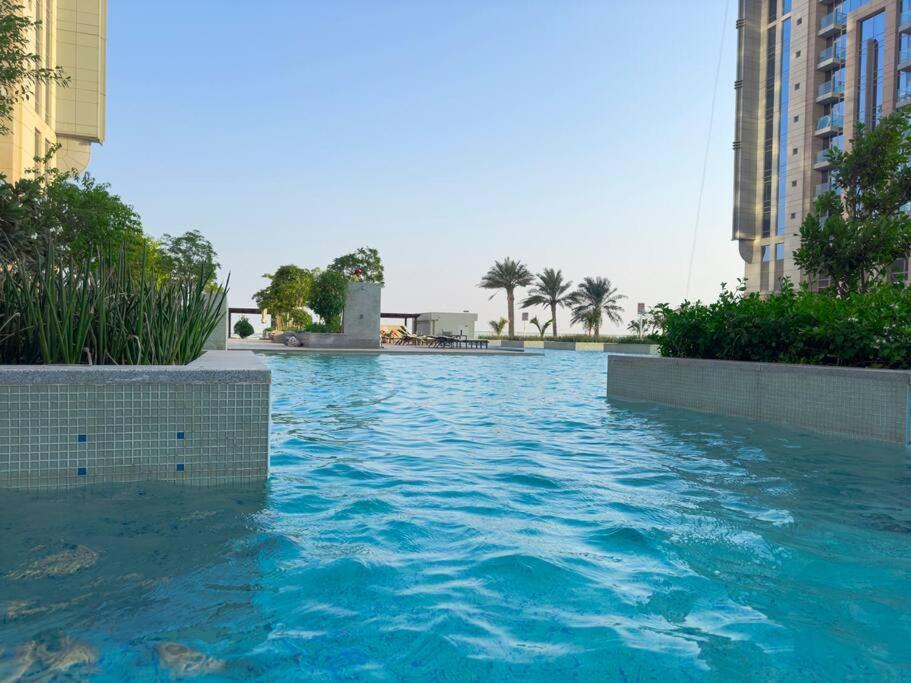 Apartamento First Class 1br Captivating Views Dubái