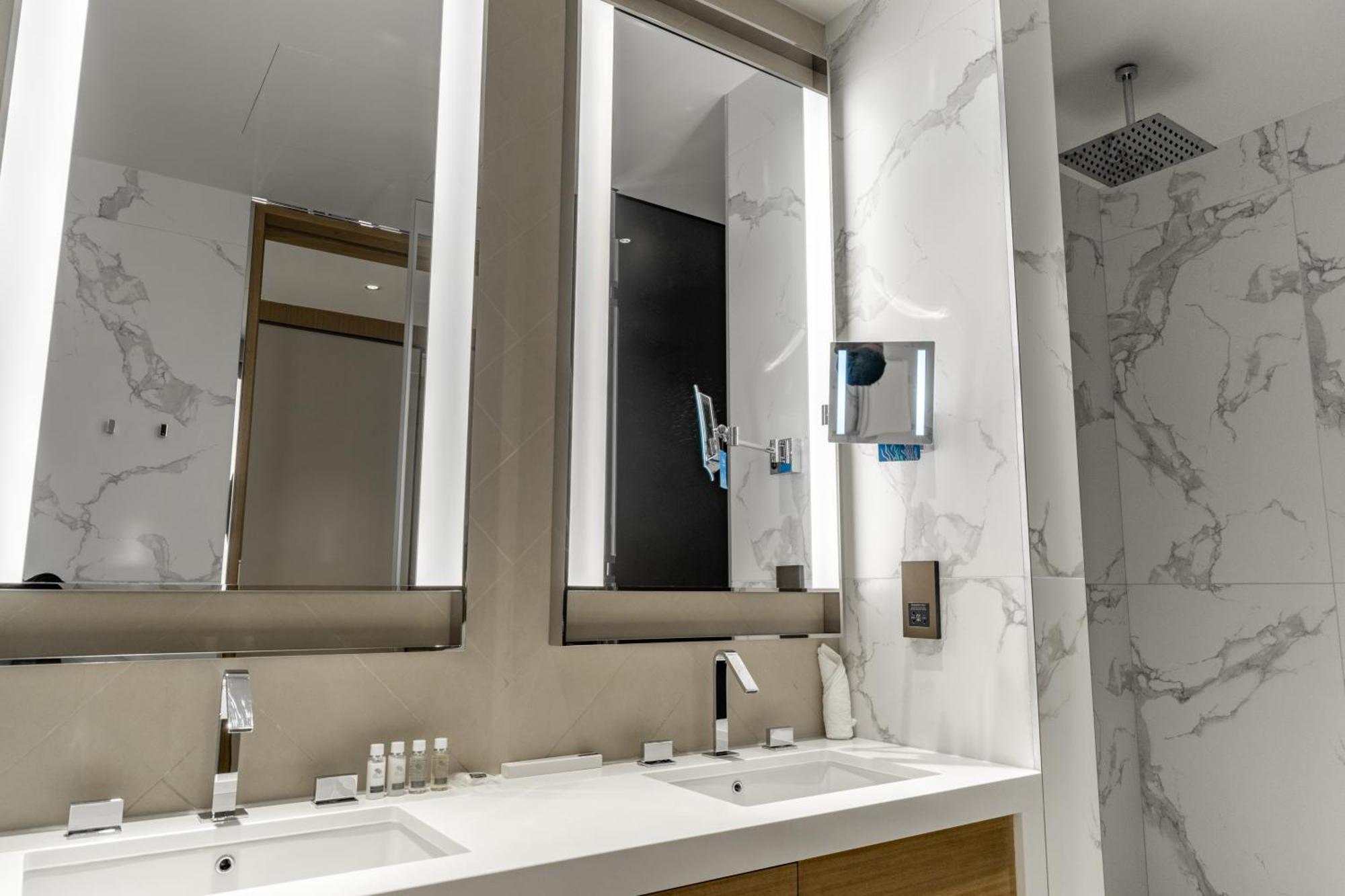 Opera 3br - 5 Mins To Mall With Burj View By Bms Dubaï