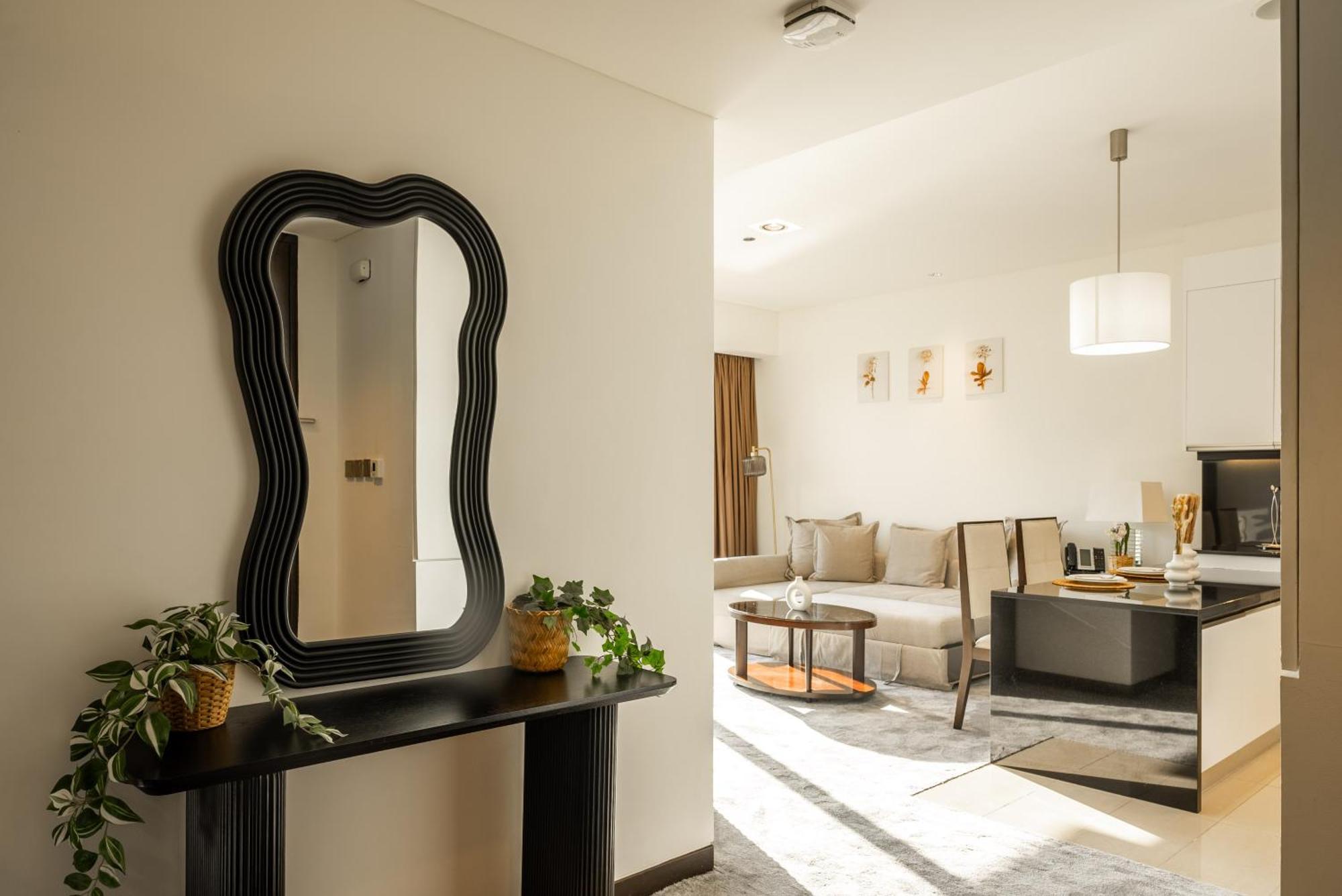 In Address Marina Residences Connected To Marina Mall Dubái