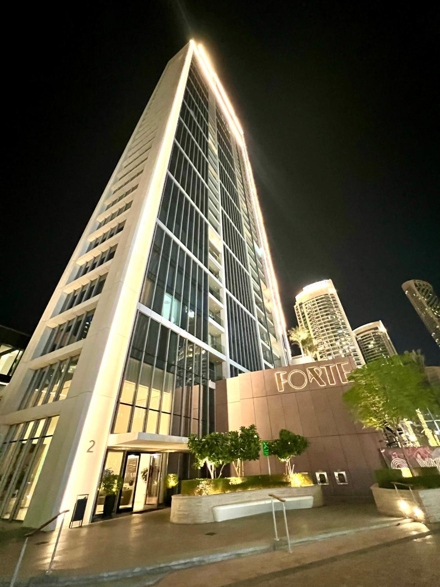 Lejlighed Downtown Luxury - Open Views Of The & The Sea - Walking Distance To Mall