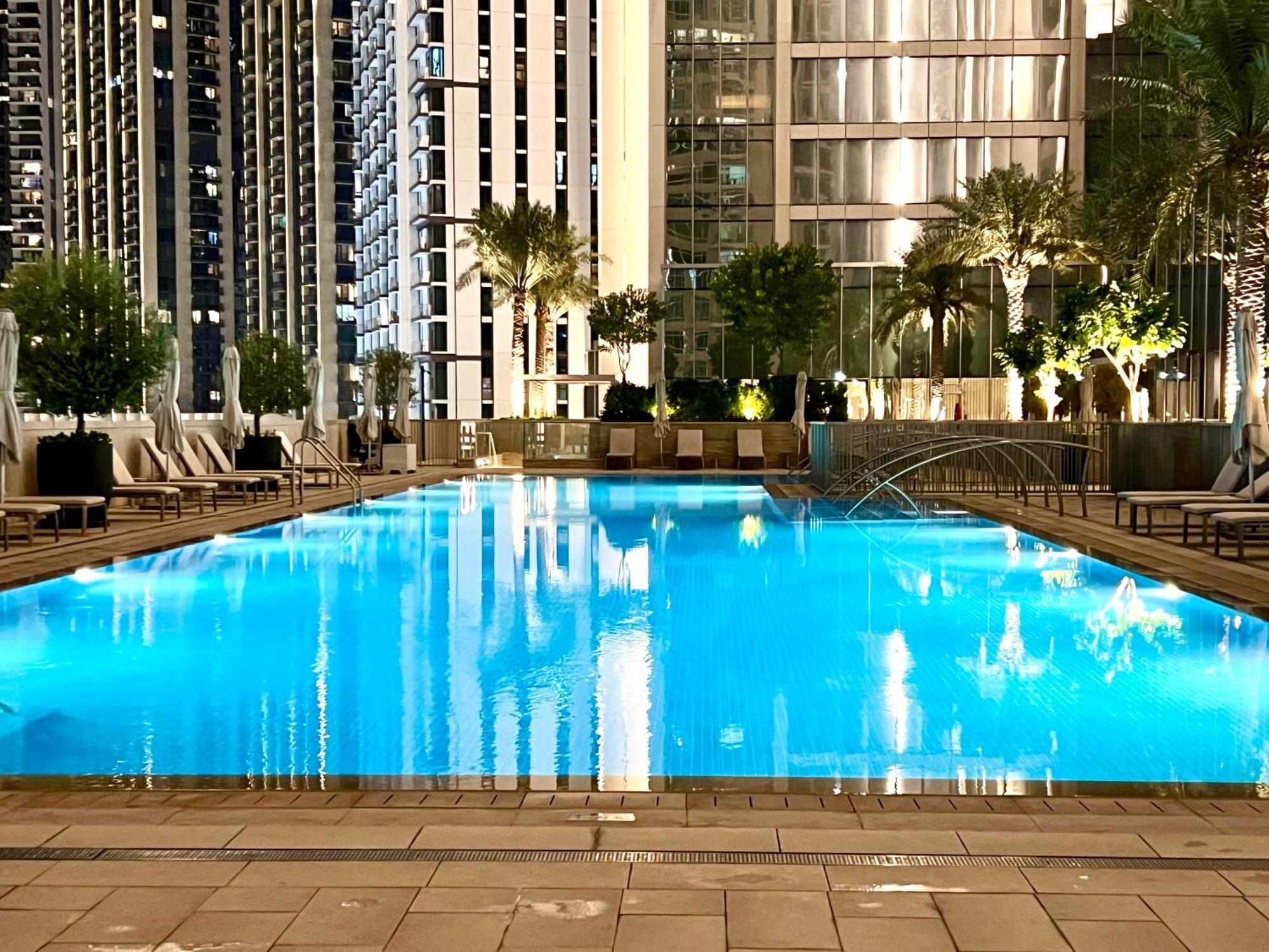 Downtown Luxury - Open Views Of The & The Sea - Walking Distance To Mall Lejlighed Dubai