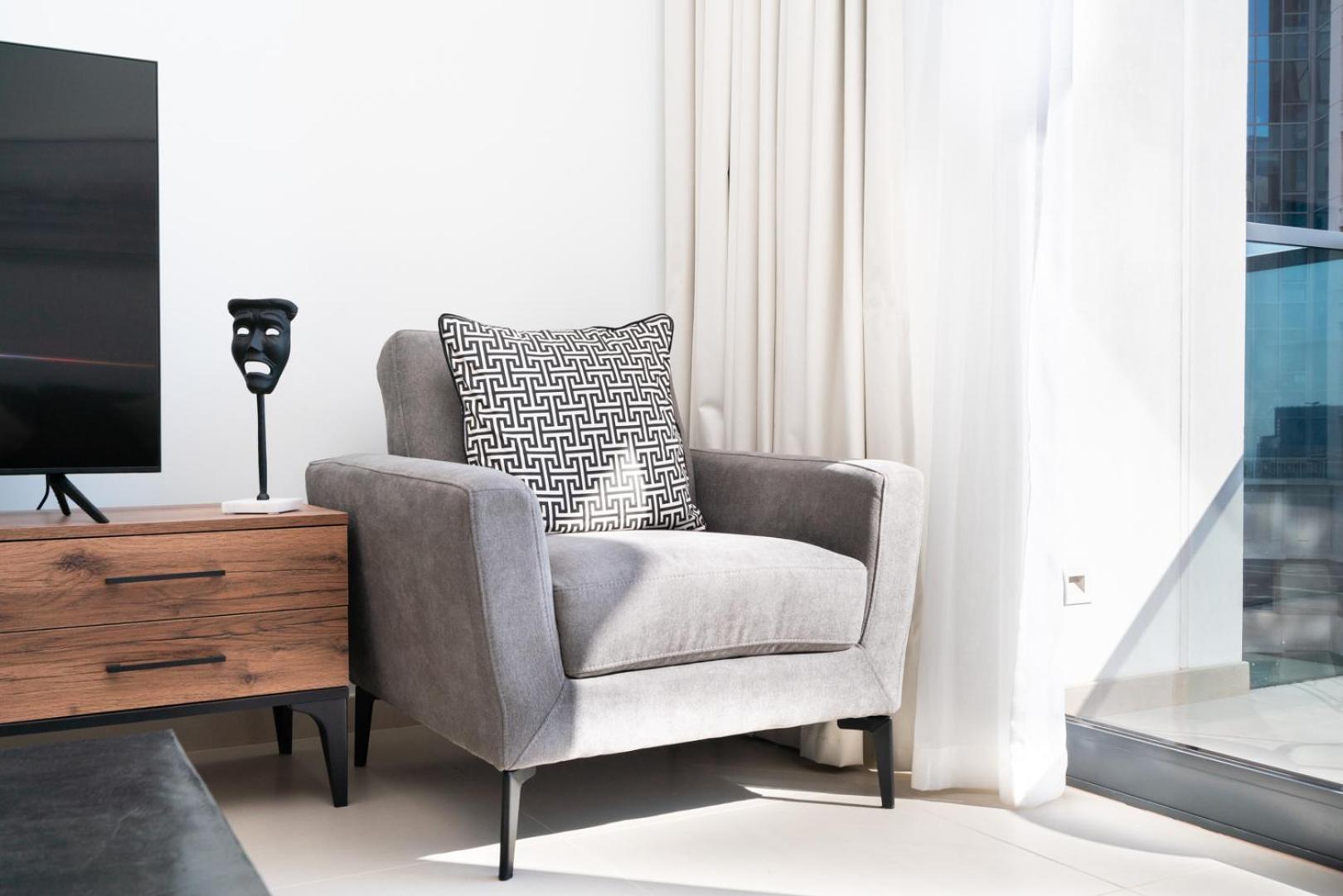 Downtown Luxury - Open Views Of The City & The Sea - Walking Distance To Mall Apartament