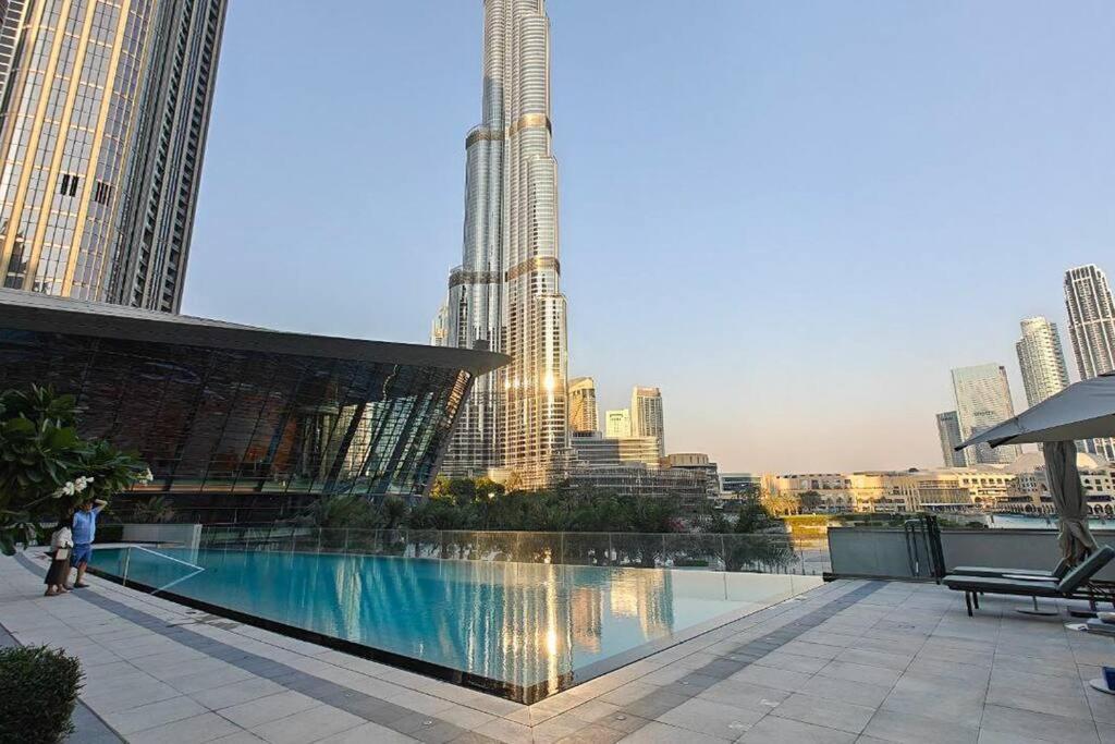 Stunning With Top-tier Amenities Near Burj Khalifa Dubaï