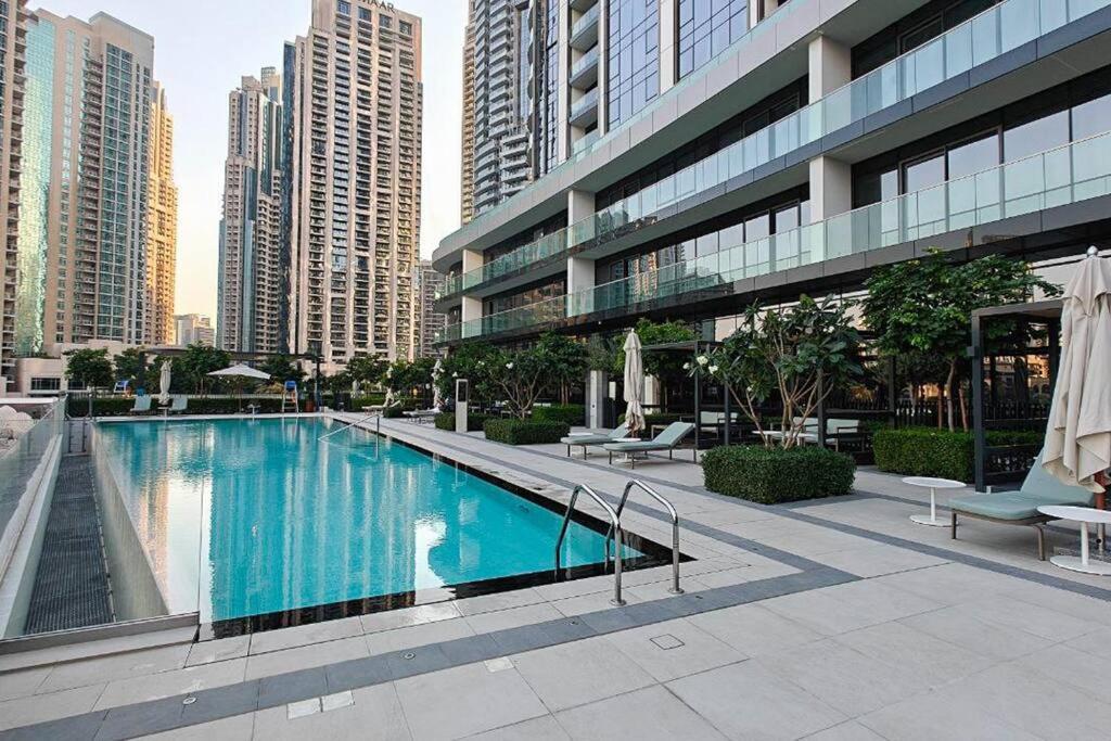 Stunning With Top-tier Amenities Near Burj Khalifa Appartement Dubaï