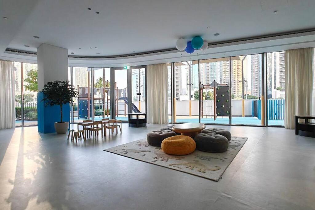 Stunning With Top-tier Amenities Near Burj Khalifa Appartement *