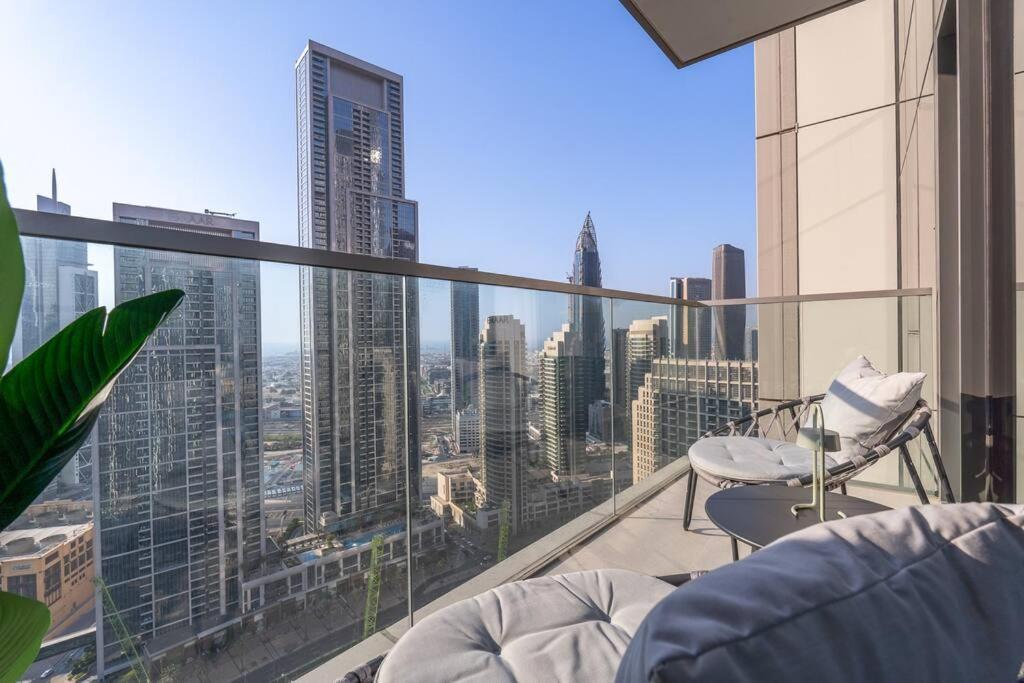 Stunning With Top-tier Amenities Near Burj Khalifa