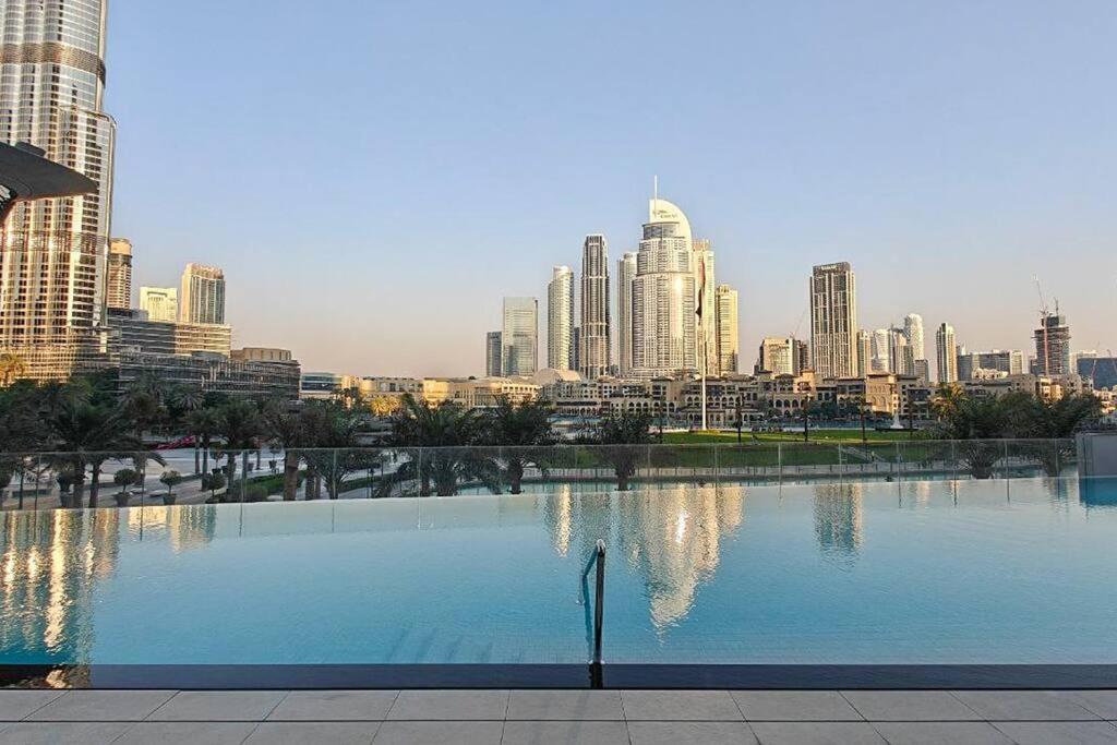 Stunning With Top-tier Amenities Near Burj Khalifa *