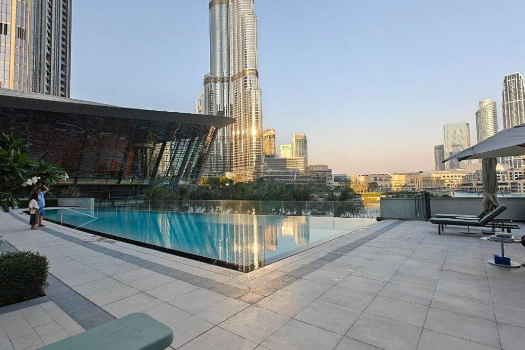 Stunning With Top-tier Amenities Near Burj Khalifa *