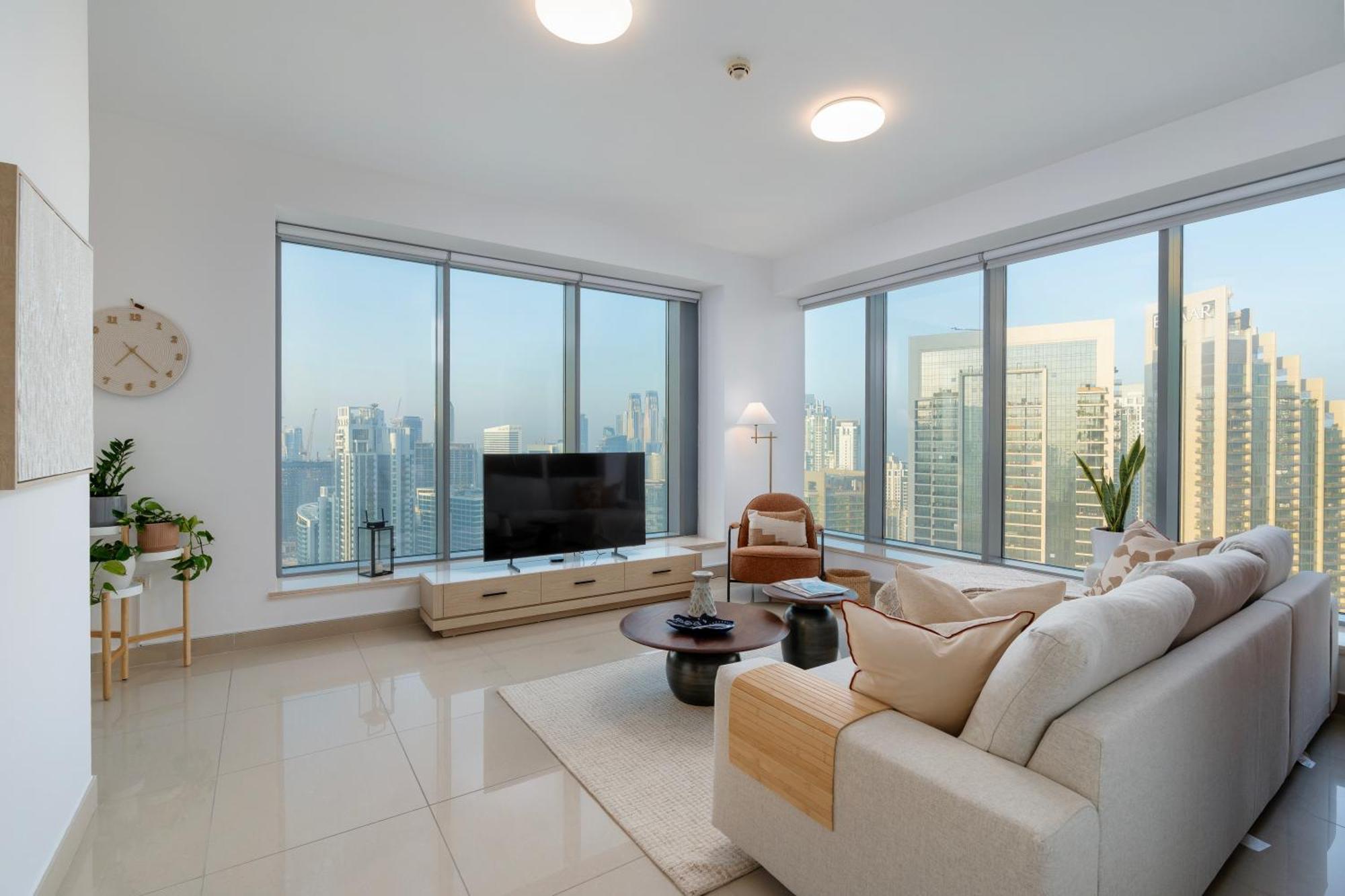 Luxury High Floor 1br With Full Burj Khalifa View By Lägenhet Dubai