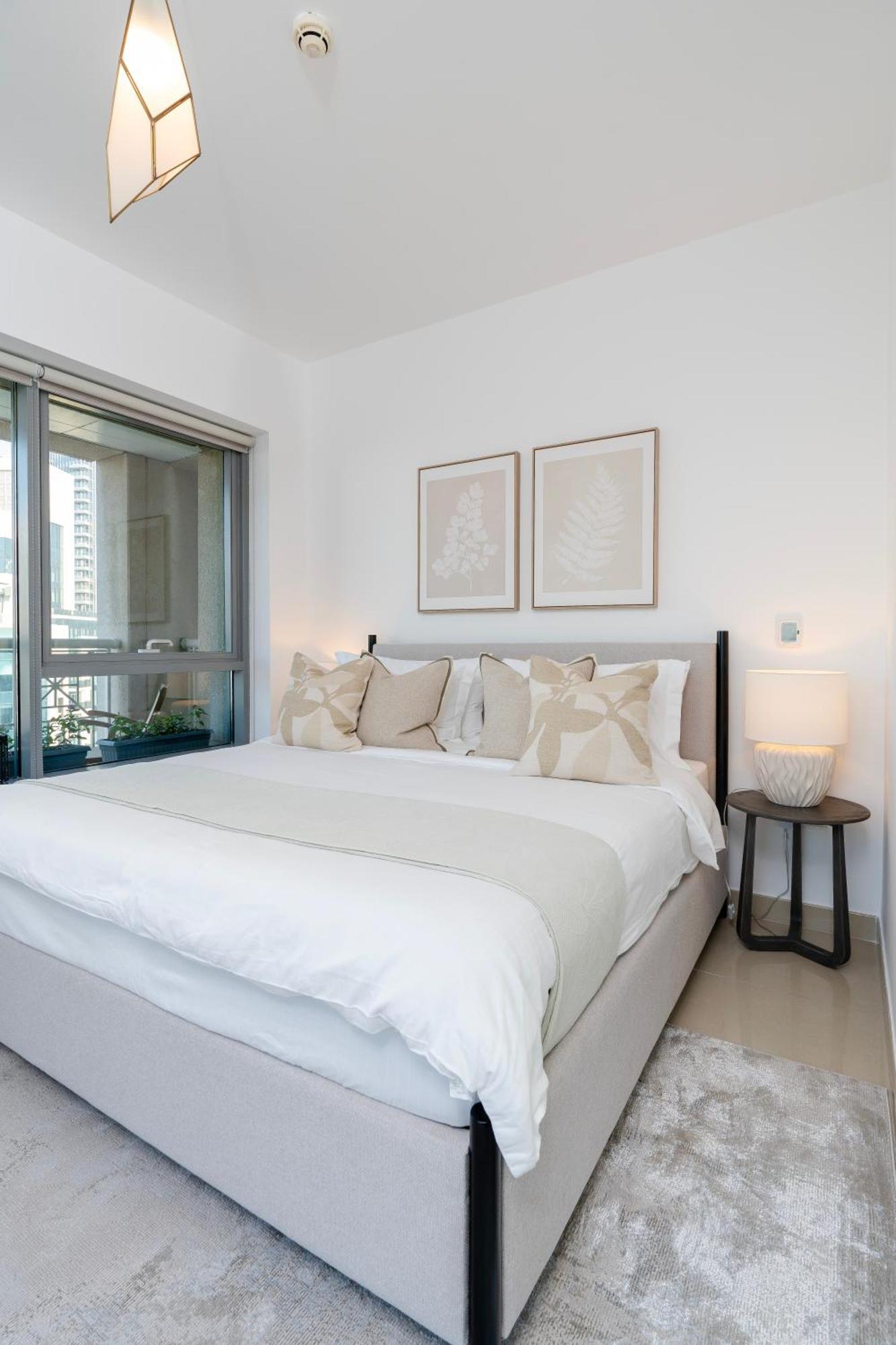 Luxury High Floor 1br With Full Burj Khalifa View By Lägenhet *