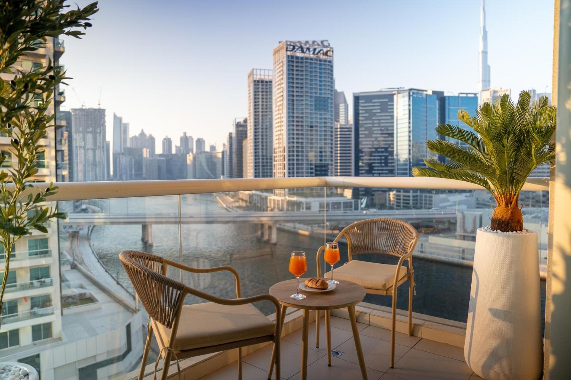 Skyline Dream - 1 Bhk - Burj And Canal Views *