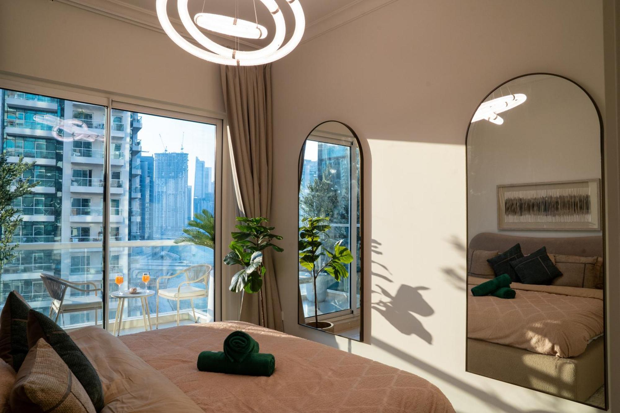 Skyline Dream - 1 Bhk - Burj And Canal Views Сasa de vacaciones *