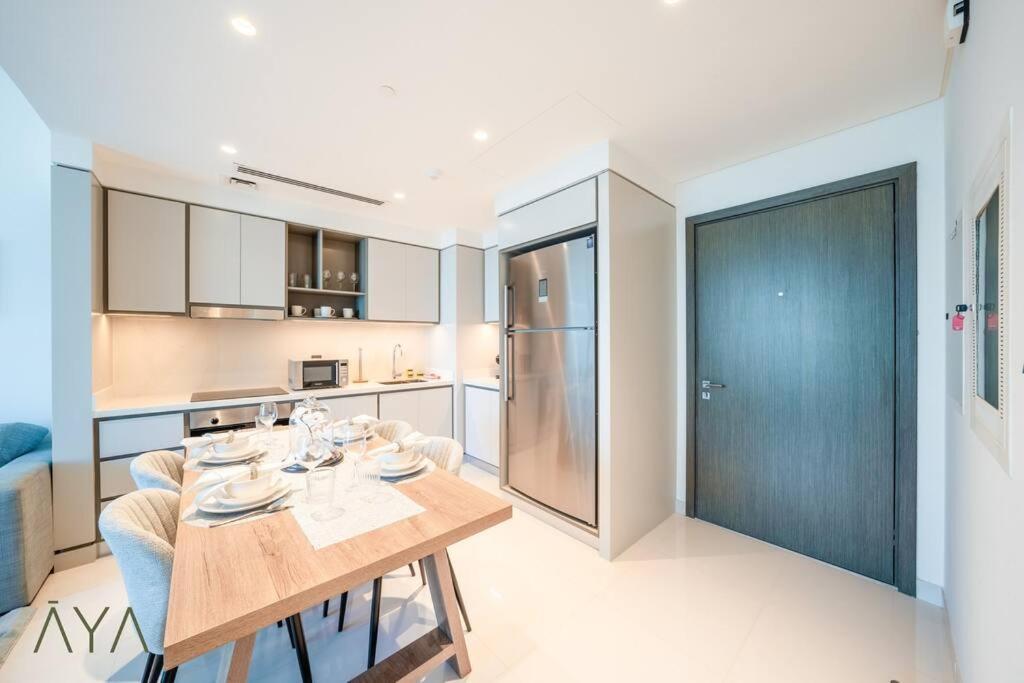 Luxurious 2-br At Sunrise Bay, Emaar Beachfront Appartement *