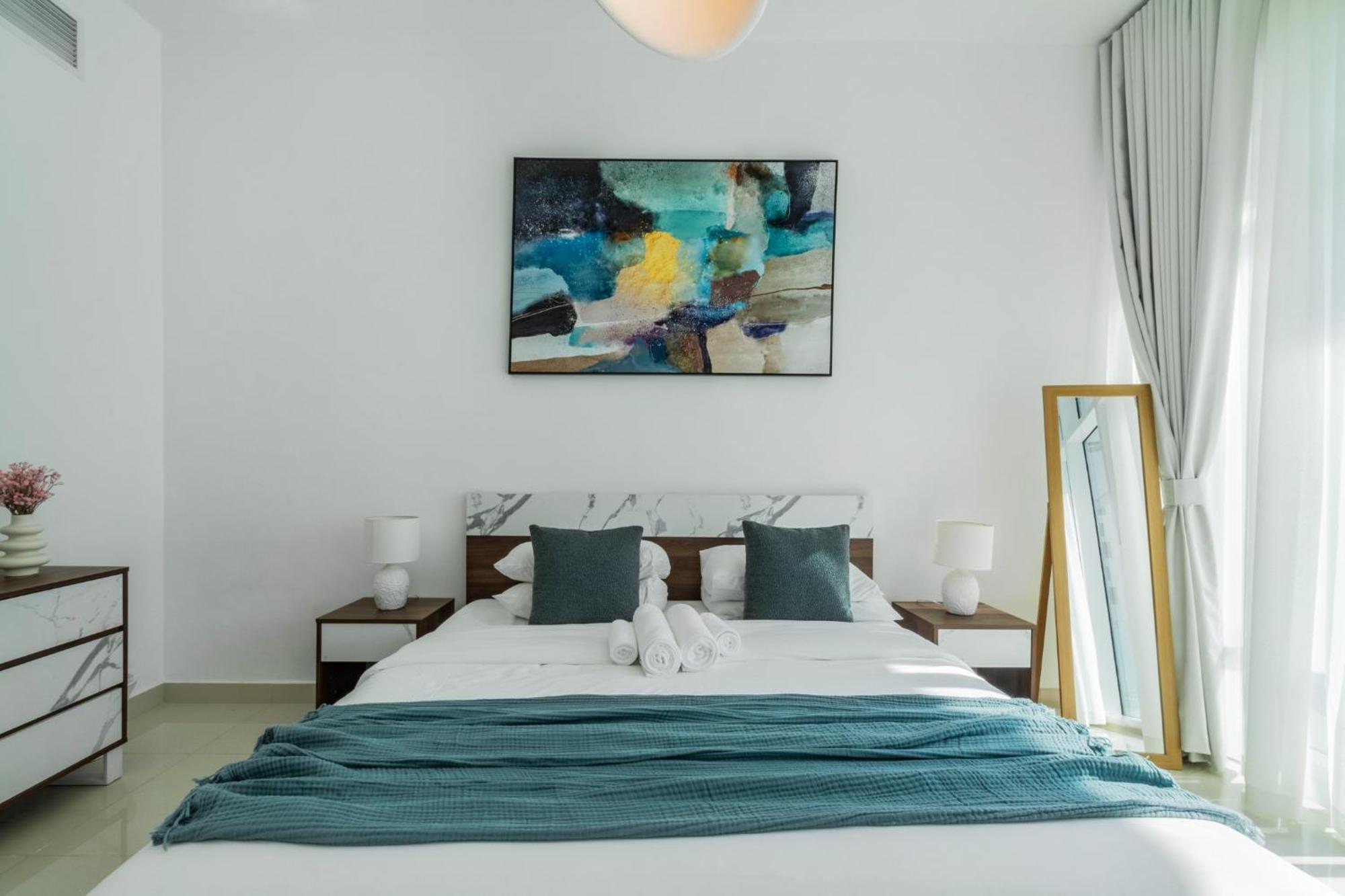 Shoresinn - Aesthetic With Marina View