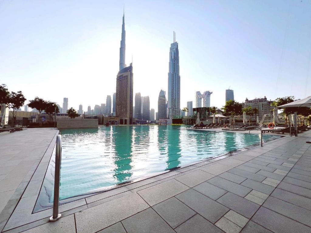 3br And Maids Burj Khalifa And Fountain View For 8 Guests Appartement