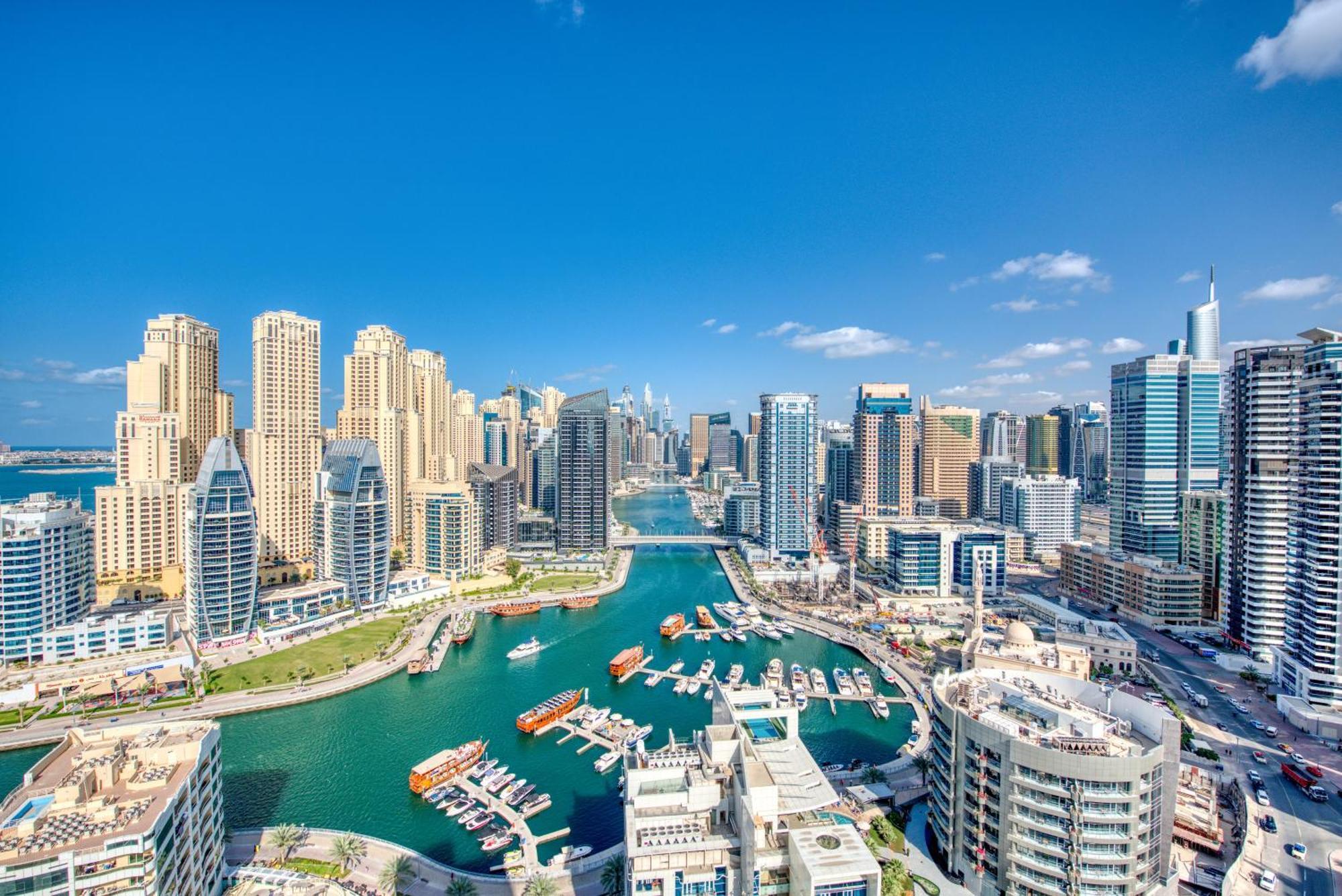 Appartement Spacious 2-bedroom With Marina Views In Dec Tower 2 *