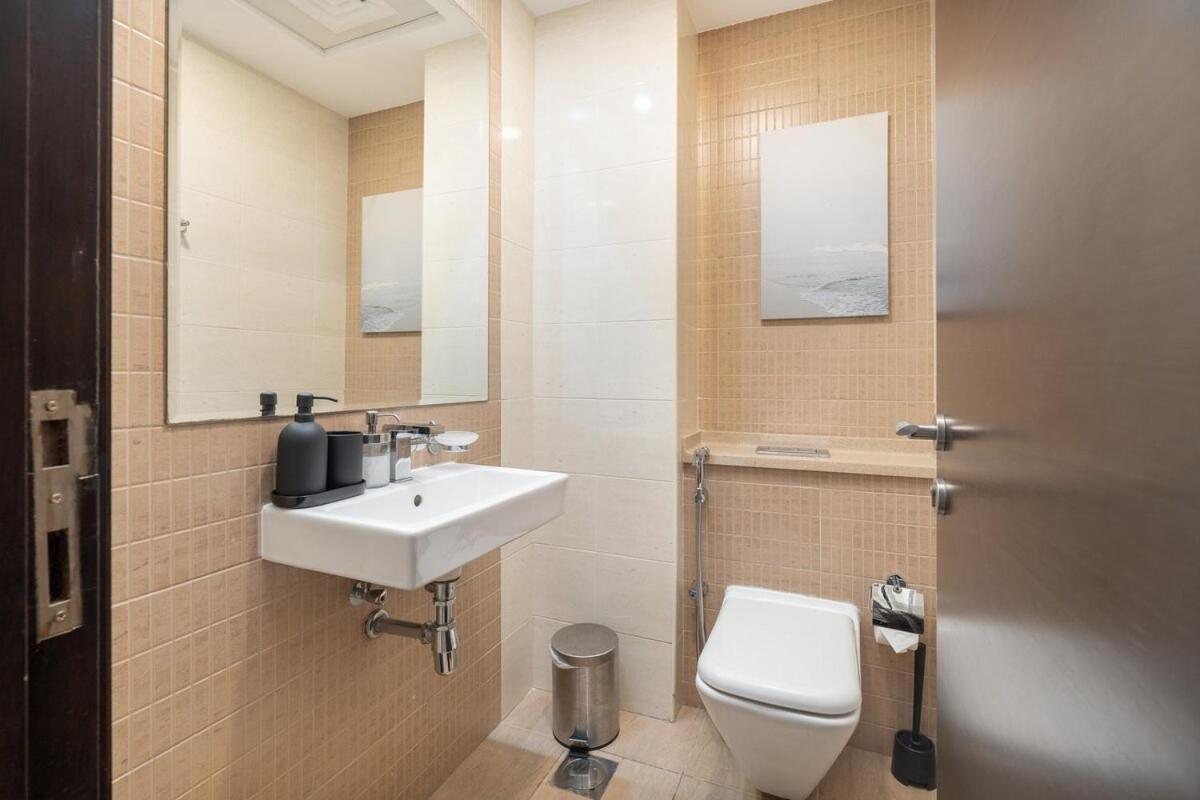 Charming Comfy 2-bedroom In Marina Appartement Dubaï