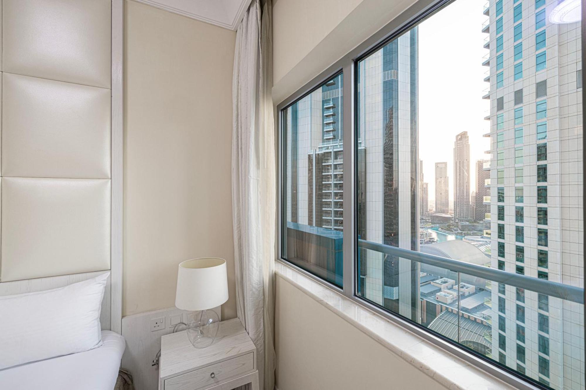 Apartamento 3 Bedrooms In Damac Maison Mall Street! Burj Khalifa View! 2 Minute Walk To Mall! Dubai