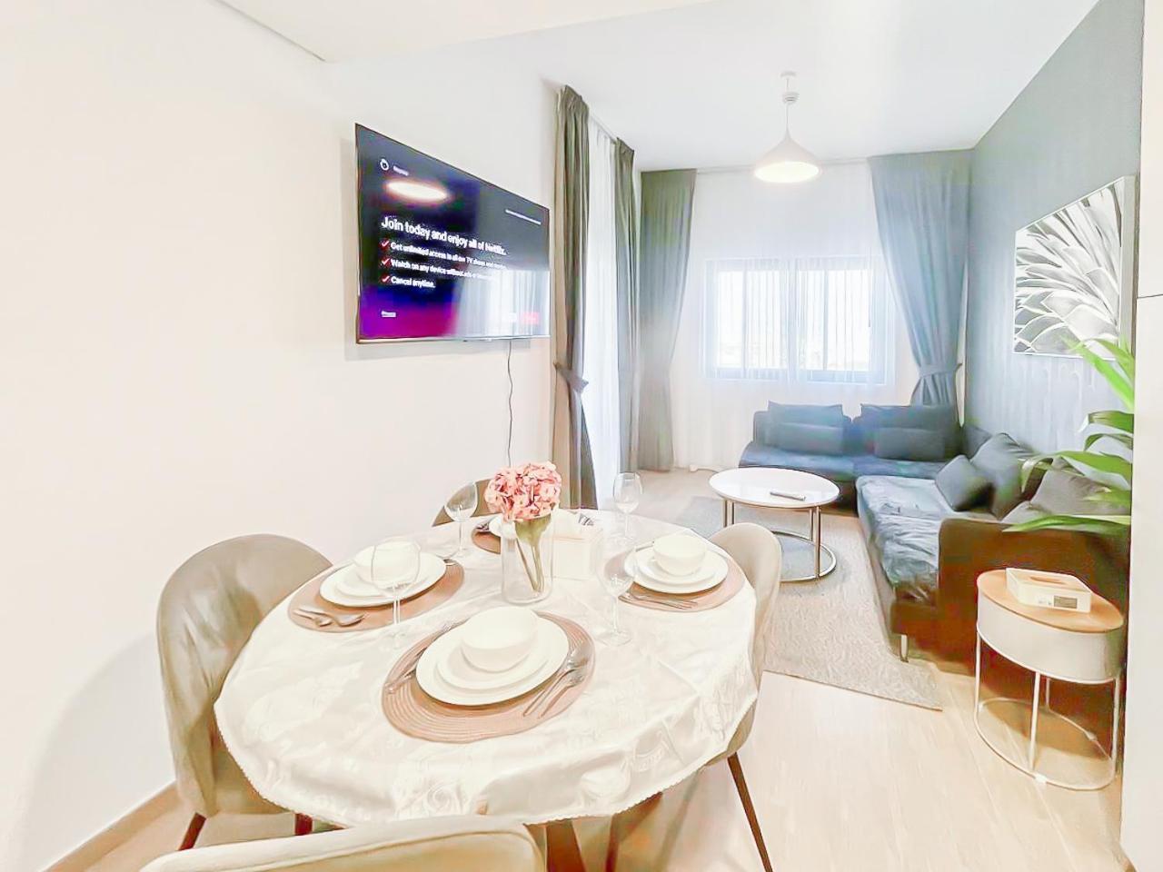 Luxury 2 Bedroom In The Nook 1 Next To Metro Energy * Dubaï