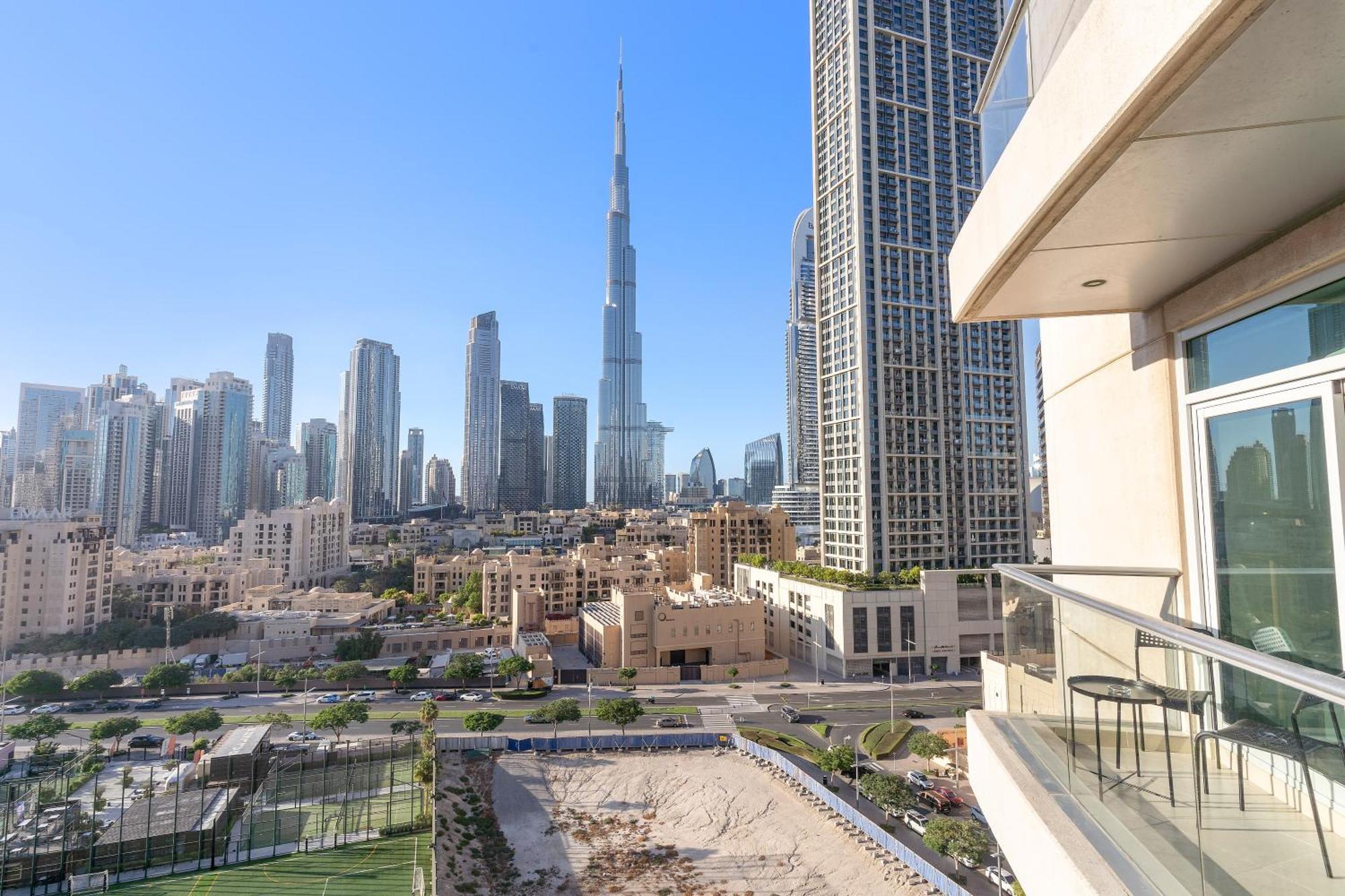 Apartamento Prime 2br With Balcony & Full Burj Khalifa Views *