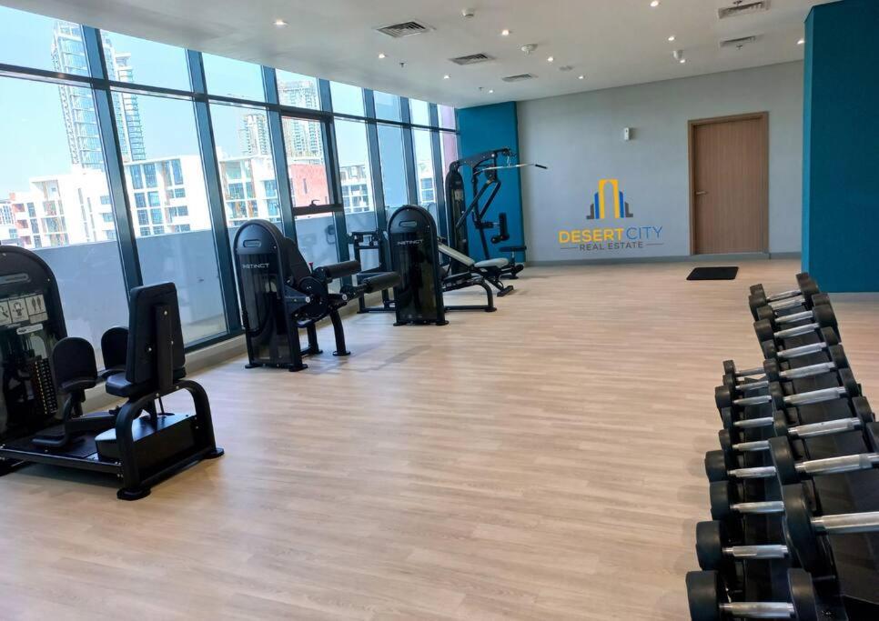 Fully Furnished One Bed In Meydan, Hosted By Desert Appartement *