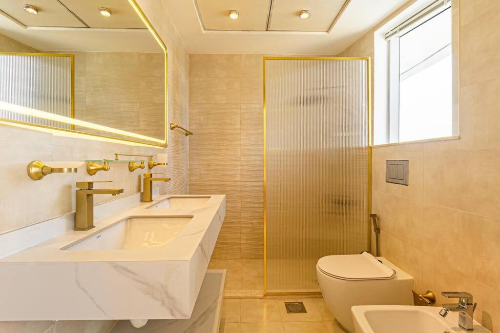 Breathtaking Palm View 2br In Marina Appartement *