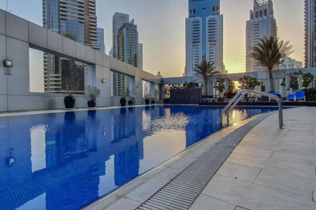 Appartement Breathtaking Palm View 2br In Marina Dubaï