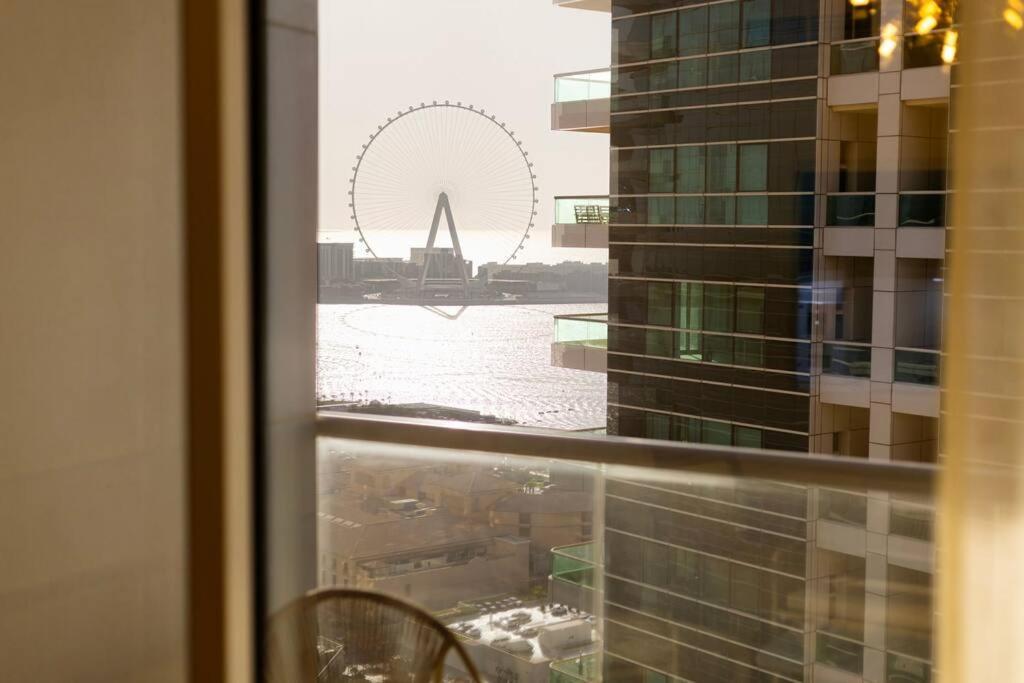 Breathtaking Palm View 2br In Marina Appartement *