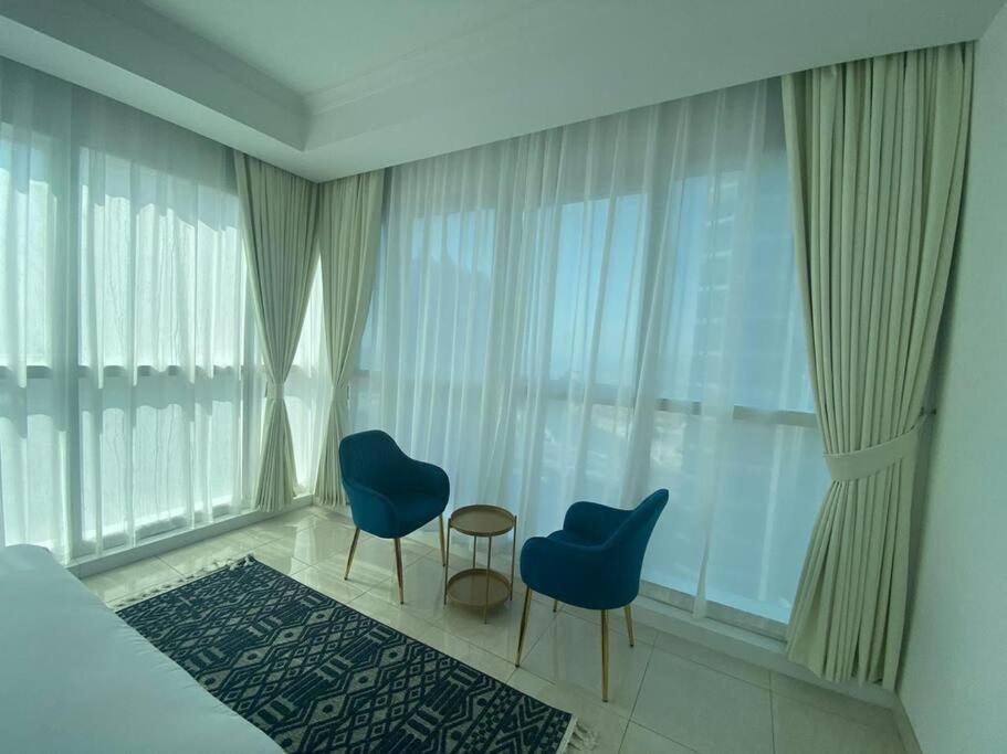 Canal Facing 1 Bedroom In Court Tower- Business Bay *