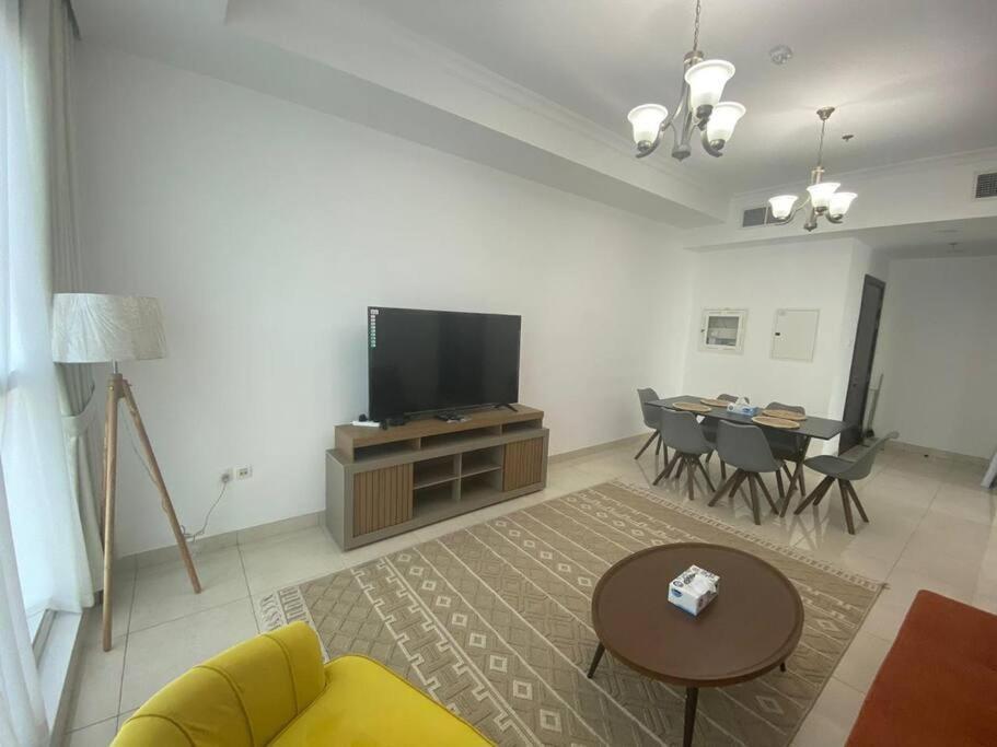 Canal Facing 1 Bedroom In Court Tower- Business Bay