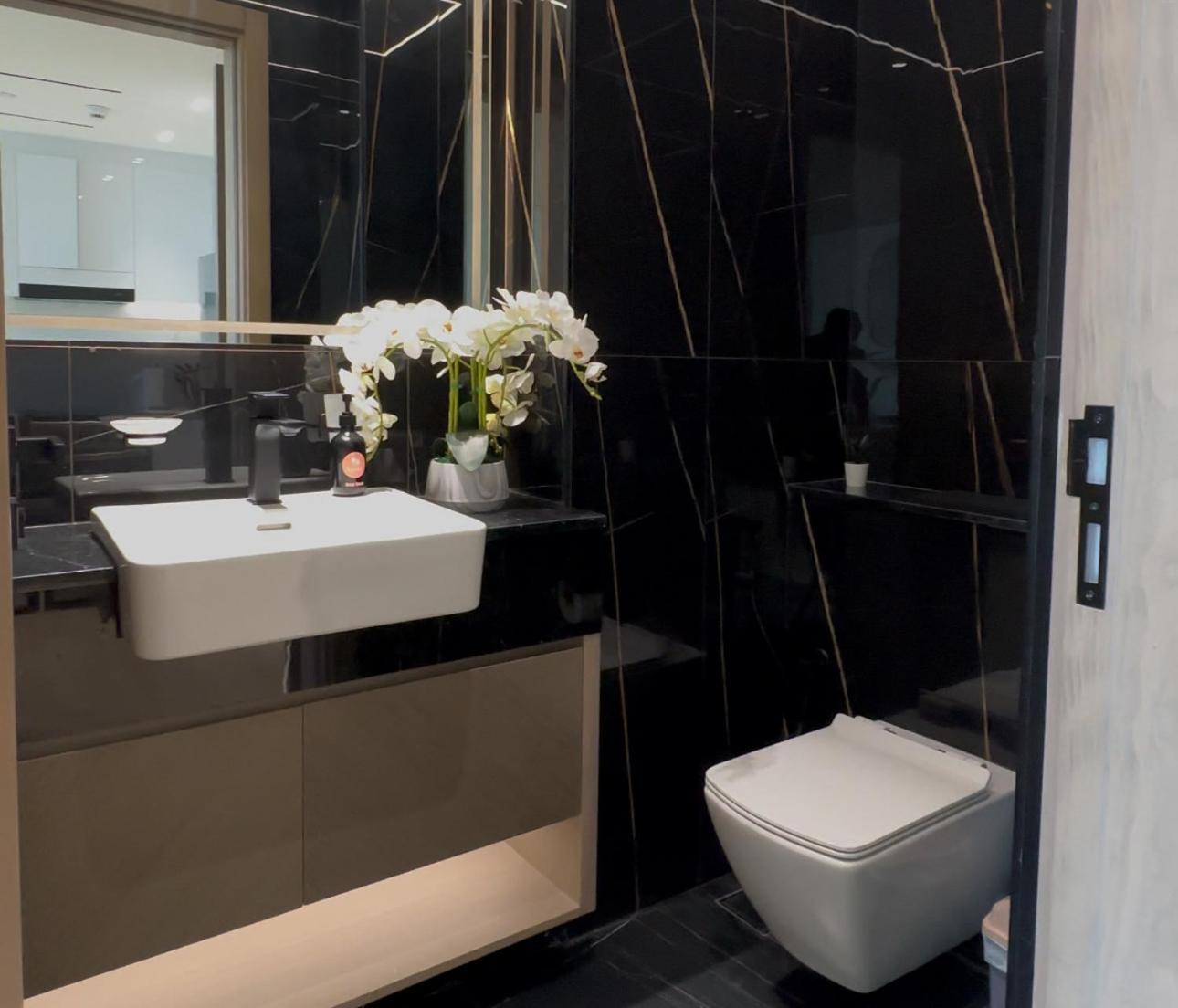 Easygo-serene 1bdr With Terrace Binghatti Corner Jvc Dubaï