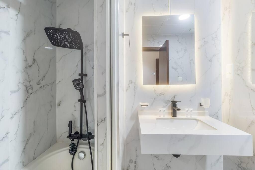 Stunning 2br In The Heart Of Marina Appartement *