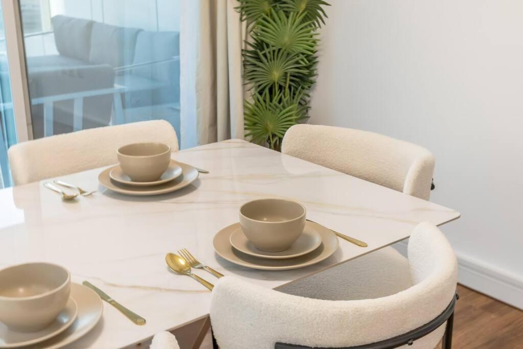 Stunning 2br In The Heart Of Marina Appartement