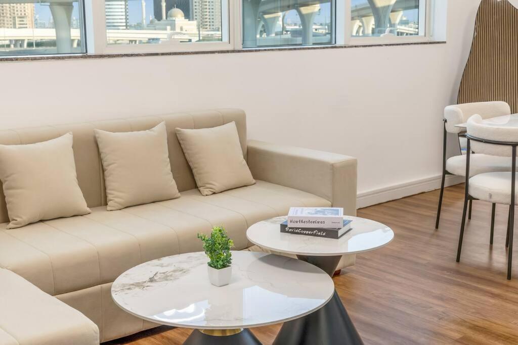 Stunning 2br In The Heart Of Marina * Dubaï