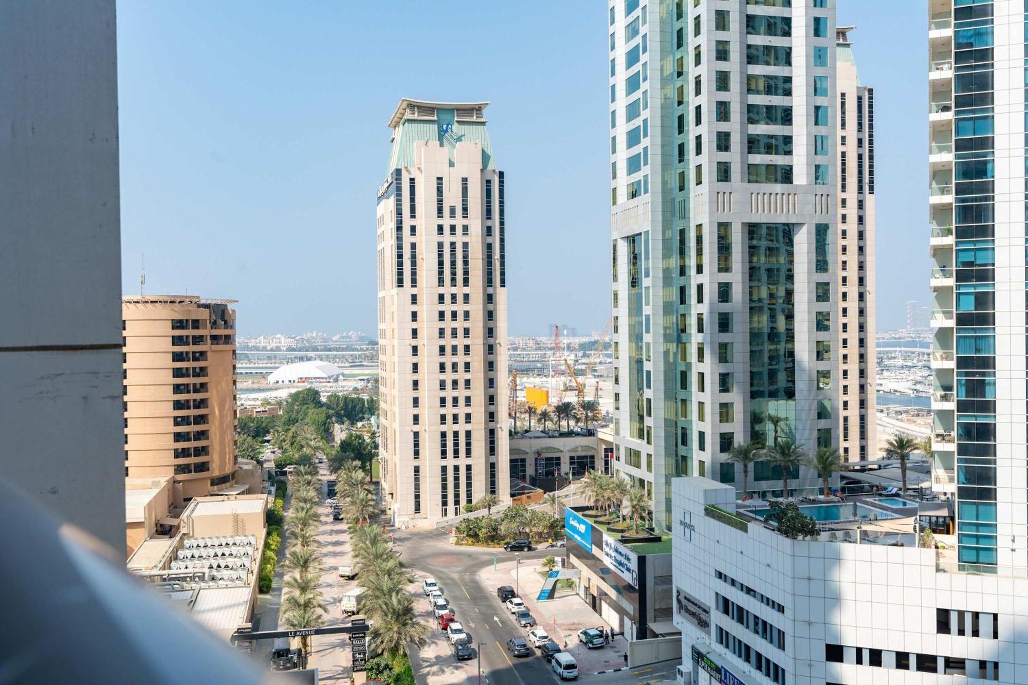 Sky View Marina - 2br - Private Beach - Cityapartmentstay Apartment