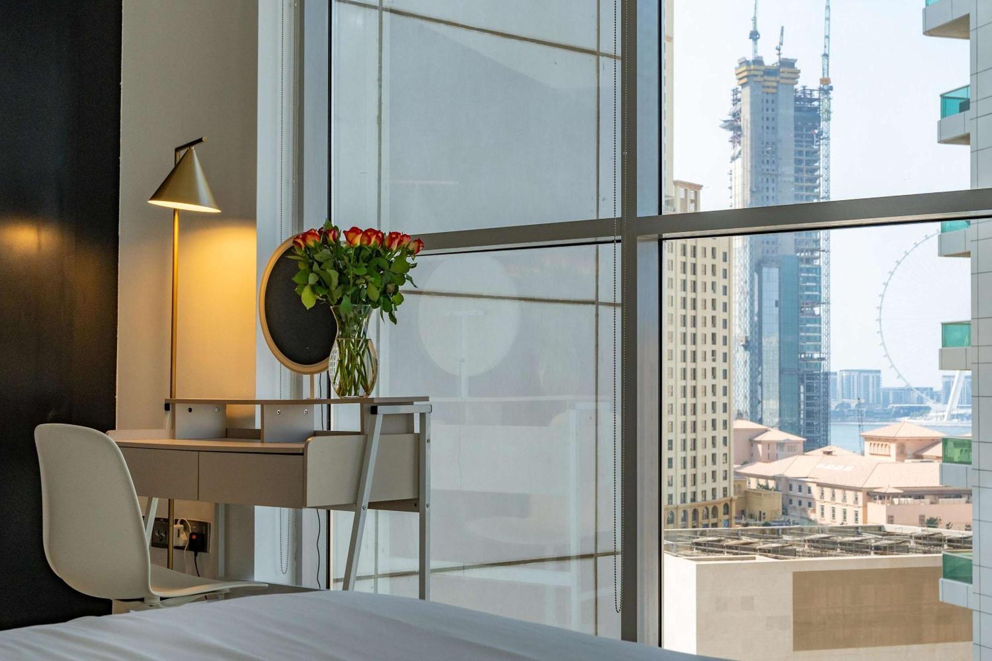 Sky View Marina - 2br - Private Beach - Cityapartmentstay * Dubai