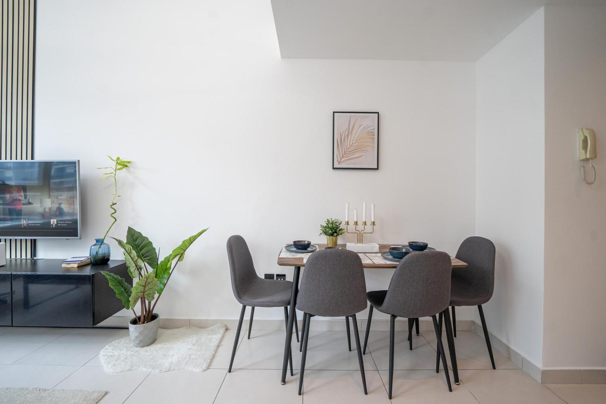 Appartement Exquisite Marina View 2 Bedrooms Near Metro And Marina Mall Dubaï