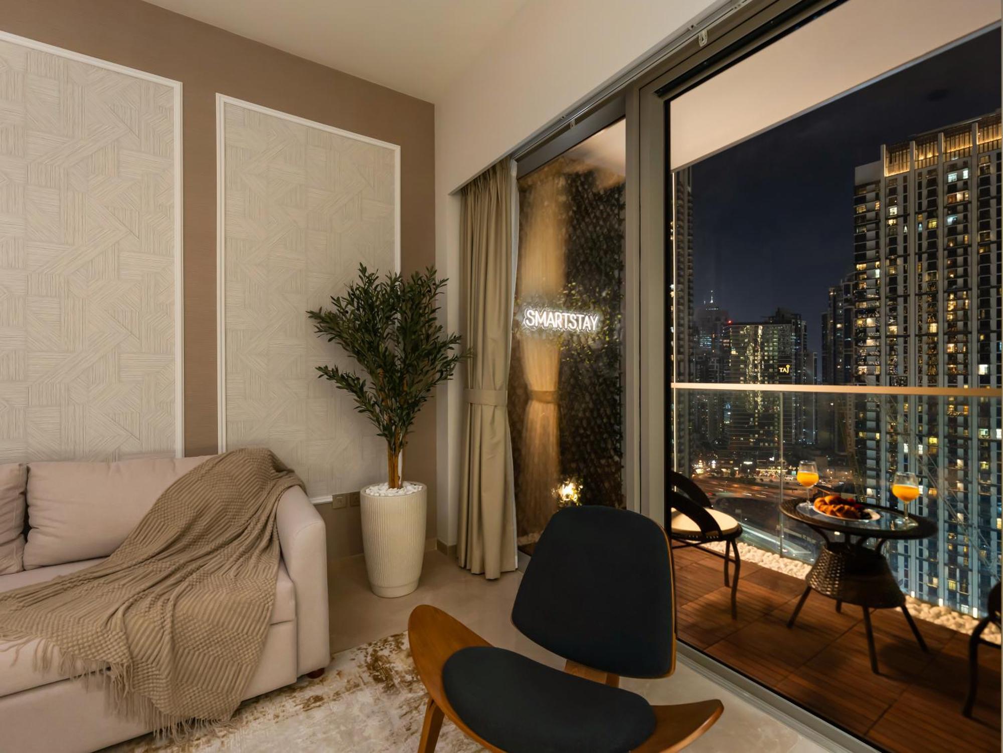 Smartstay At Grande Signature - Downtown Views - Brand New Luxury Appartamento Dubai