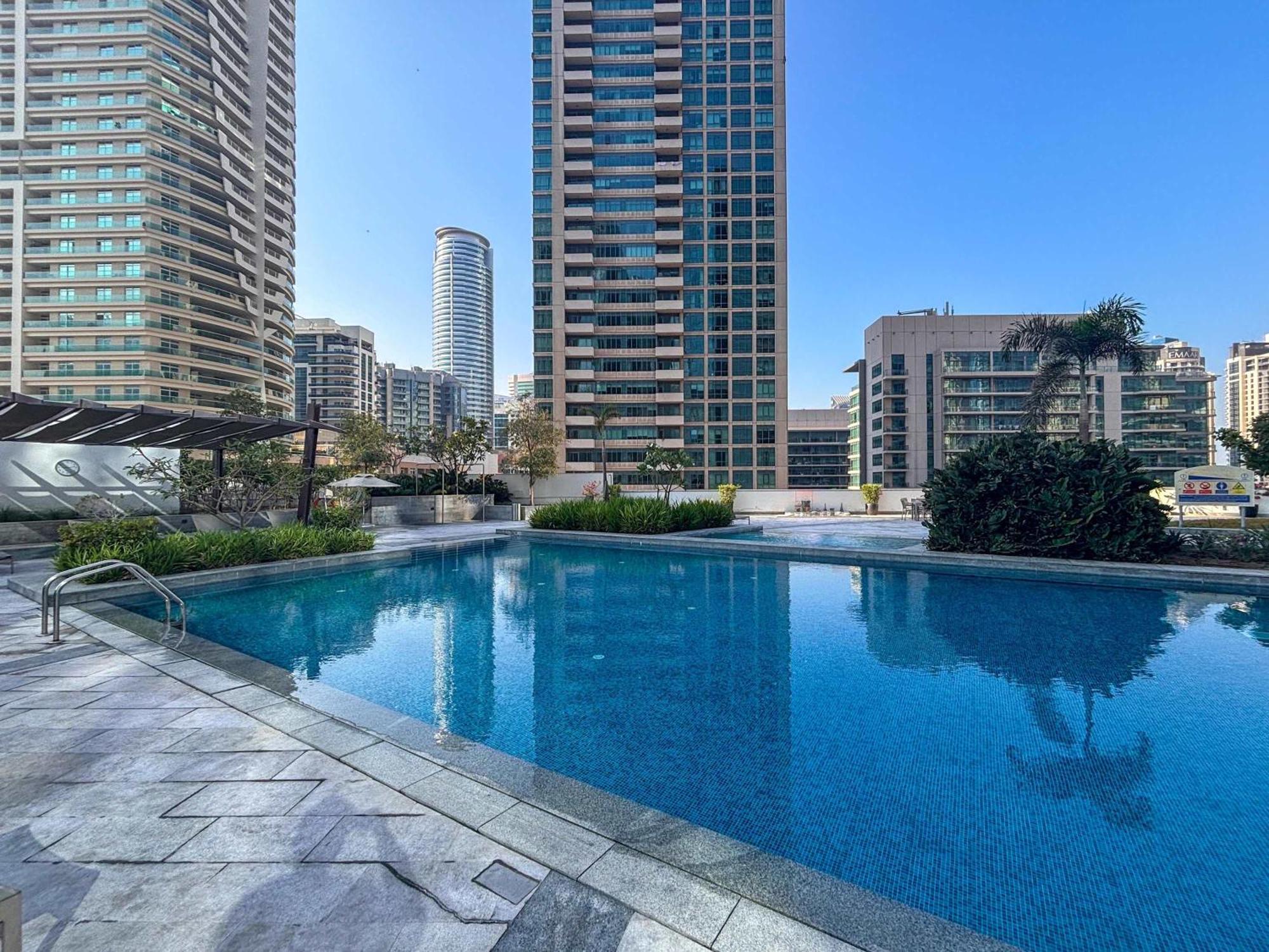 Appartement Frank Porter - Silverene Tower B *