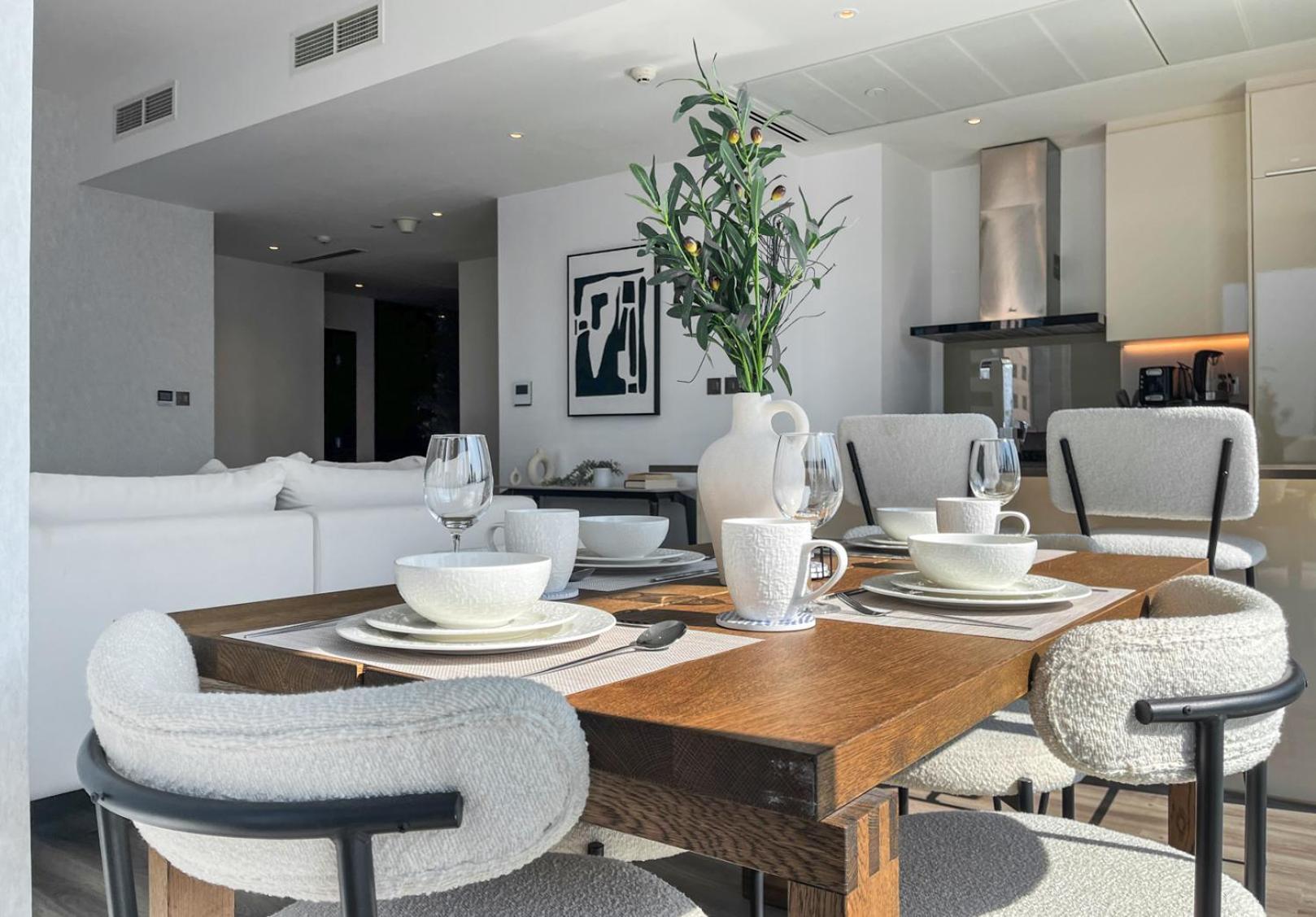 Livbnb - 2br With Breathtaking Marina View Dubaï