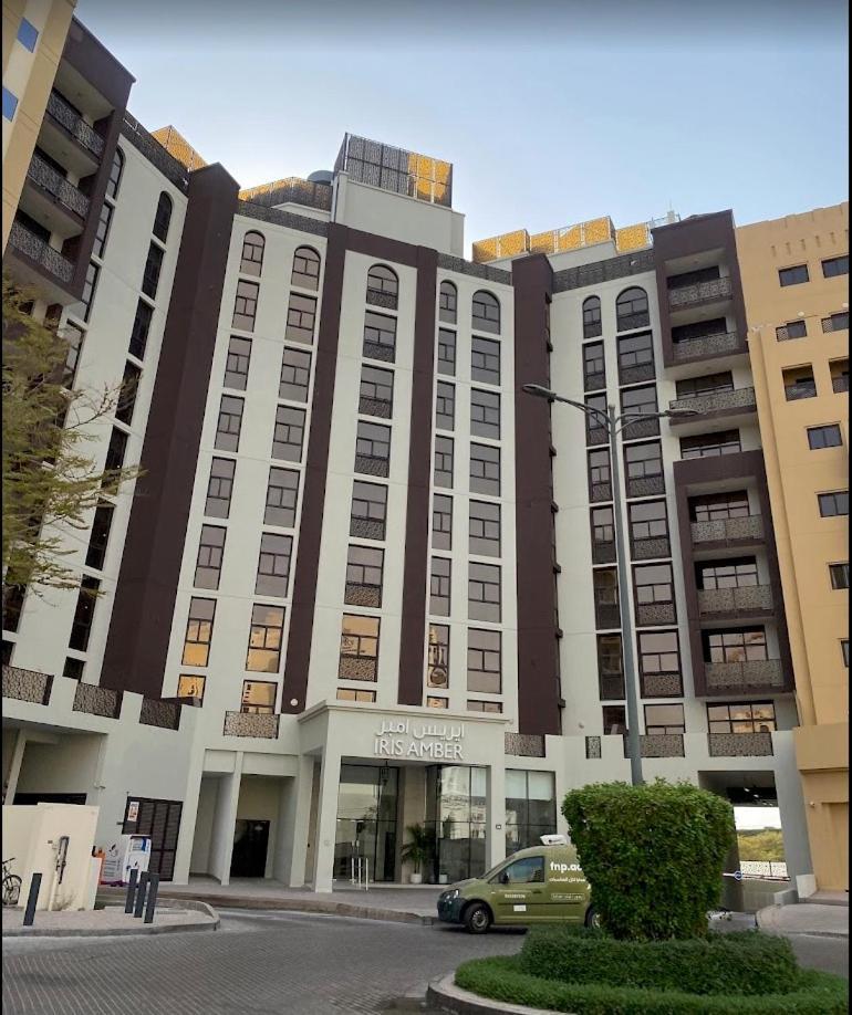 Appartement Chic 1br Iris Amber Al Jaddaf Dubai