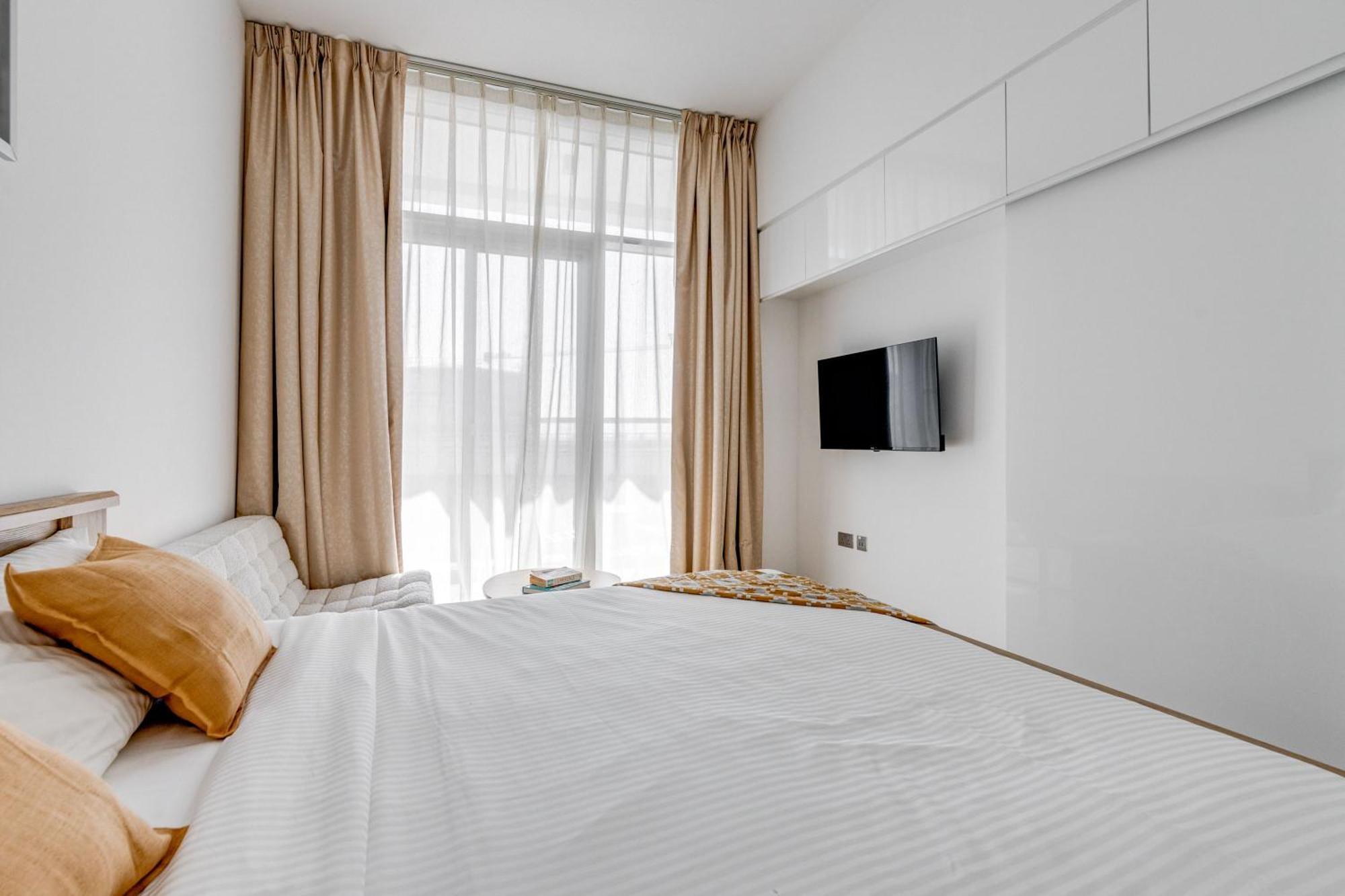 Knokey Marina Comfortable With Pool And Gym Dubaï