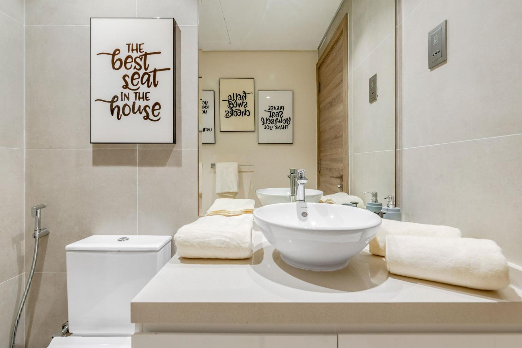 Appartement Knokey Marina Comfortable With Pool And Gym