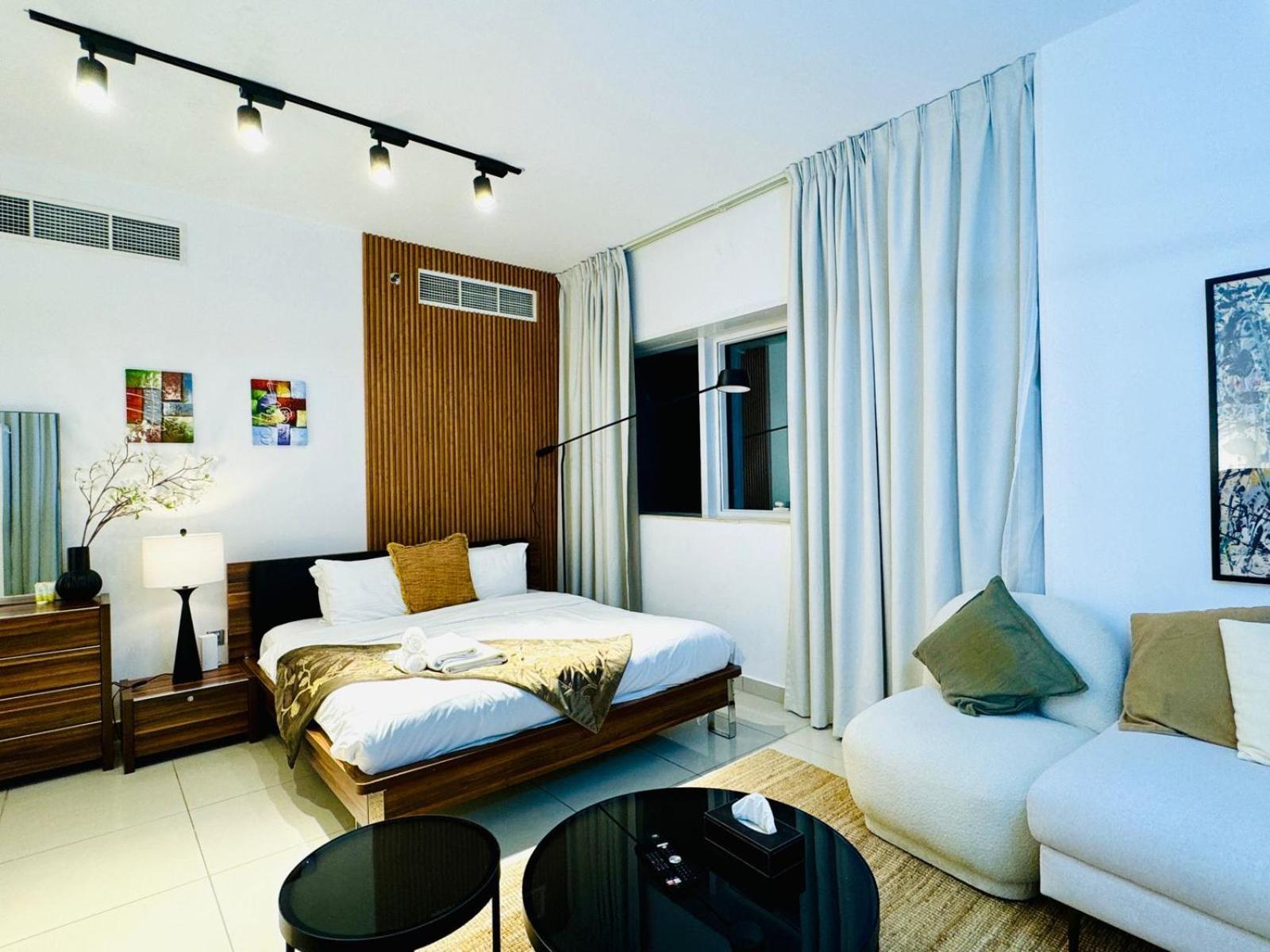 Entire Private Self Catered Marina Apartamento *