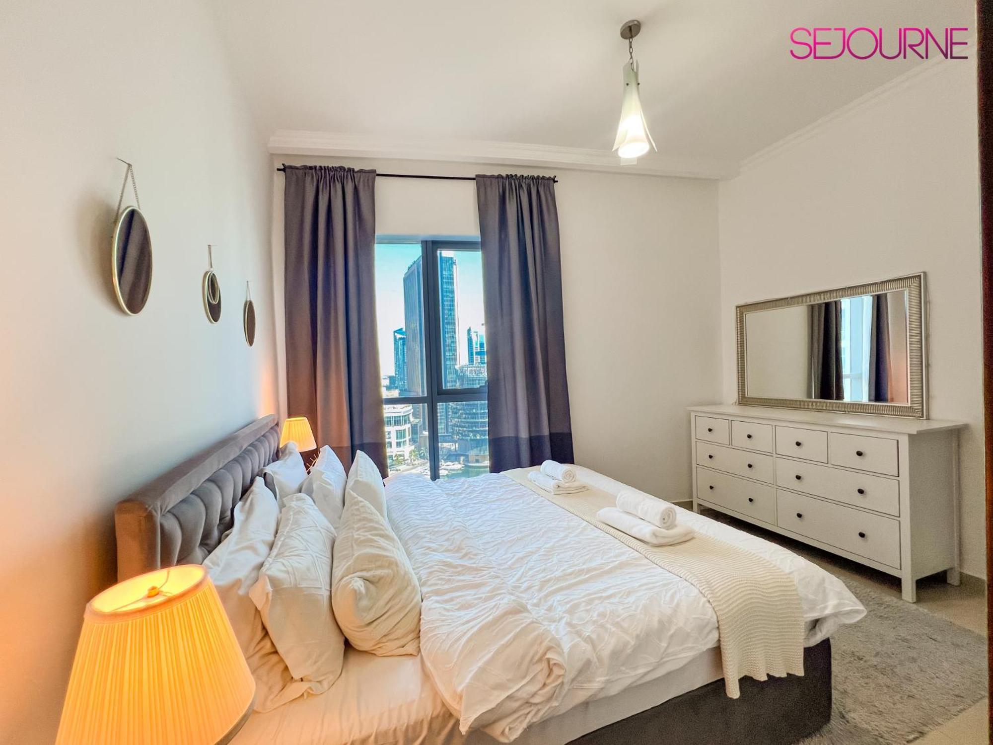 Bcl12 - Stunning 1br With Full Marina View In Bay Tower
